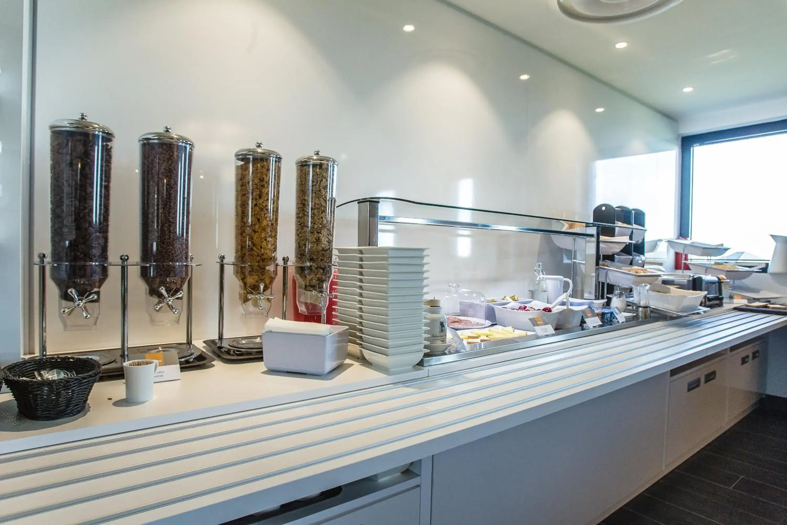 Breakfast in Holiday Inn Express Dijon by IHG Breakfast in Holiday Inn Express Dijon by IHG