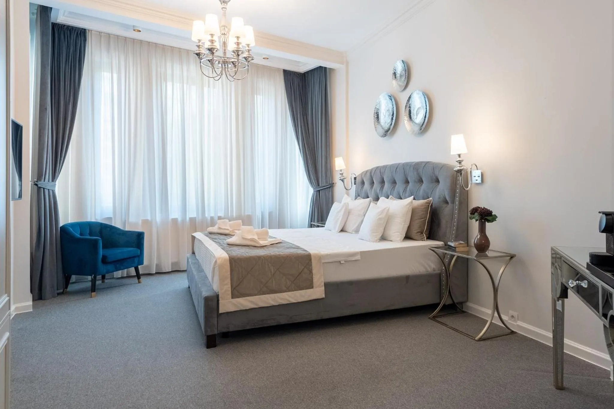 Bed in HIGHLINE DOWNTOWN ApartHotel OLDTOWN UNIRII SQUARE