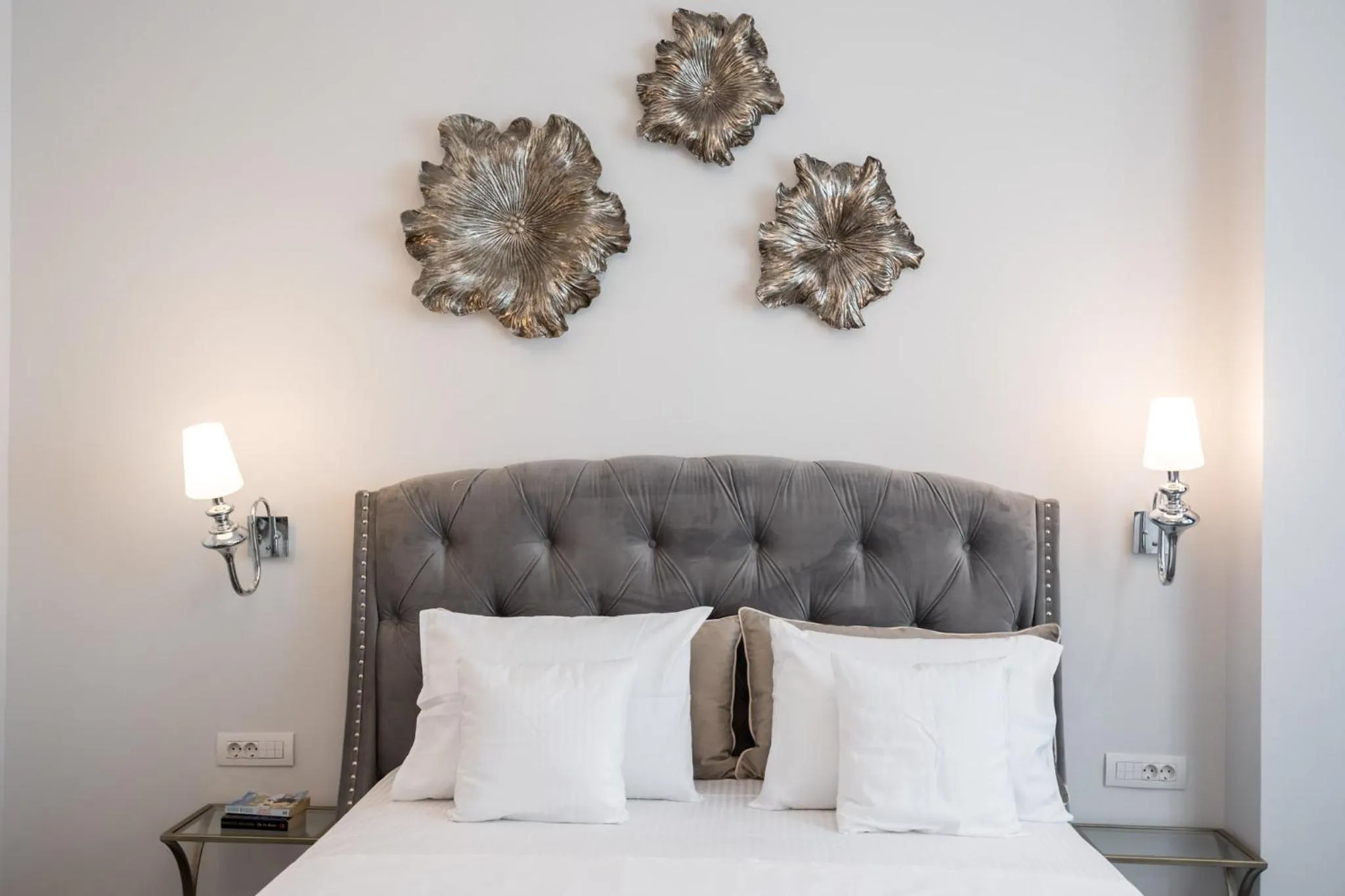 Bed in HIGHLINE DOWNTOWN ApartHotel OLDTOWN UNIRII SQUARE