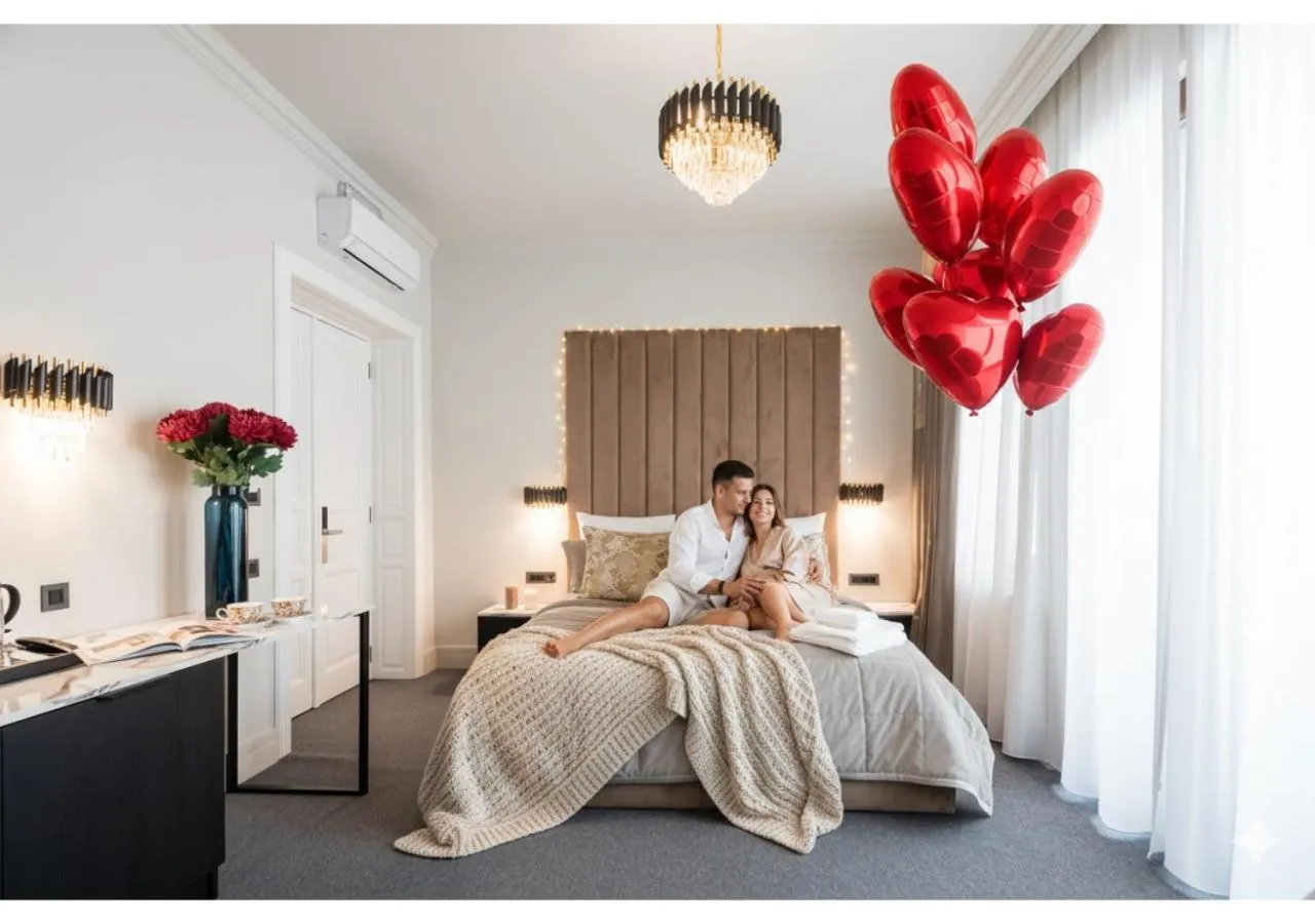 Text overlay, Bed in HIGHLINE DOWNTOWN ApartHotel OLDTOWN UNIRII SQUARE