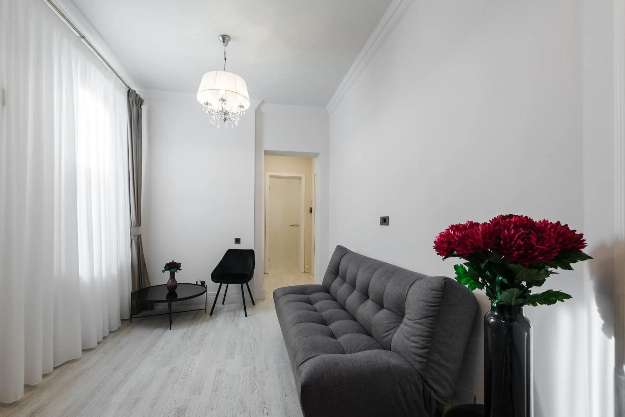 Communal lounge/ TV room in HIGHLINE DOWNTOWN ApartHotel OLDTOWN UNIRII SQUARE