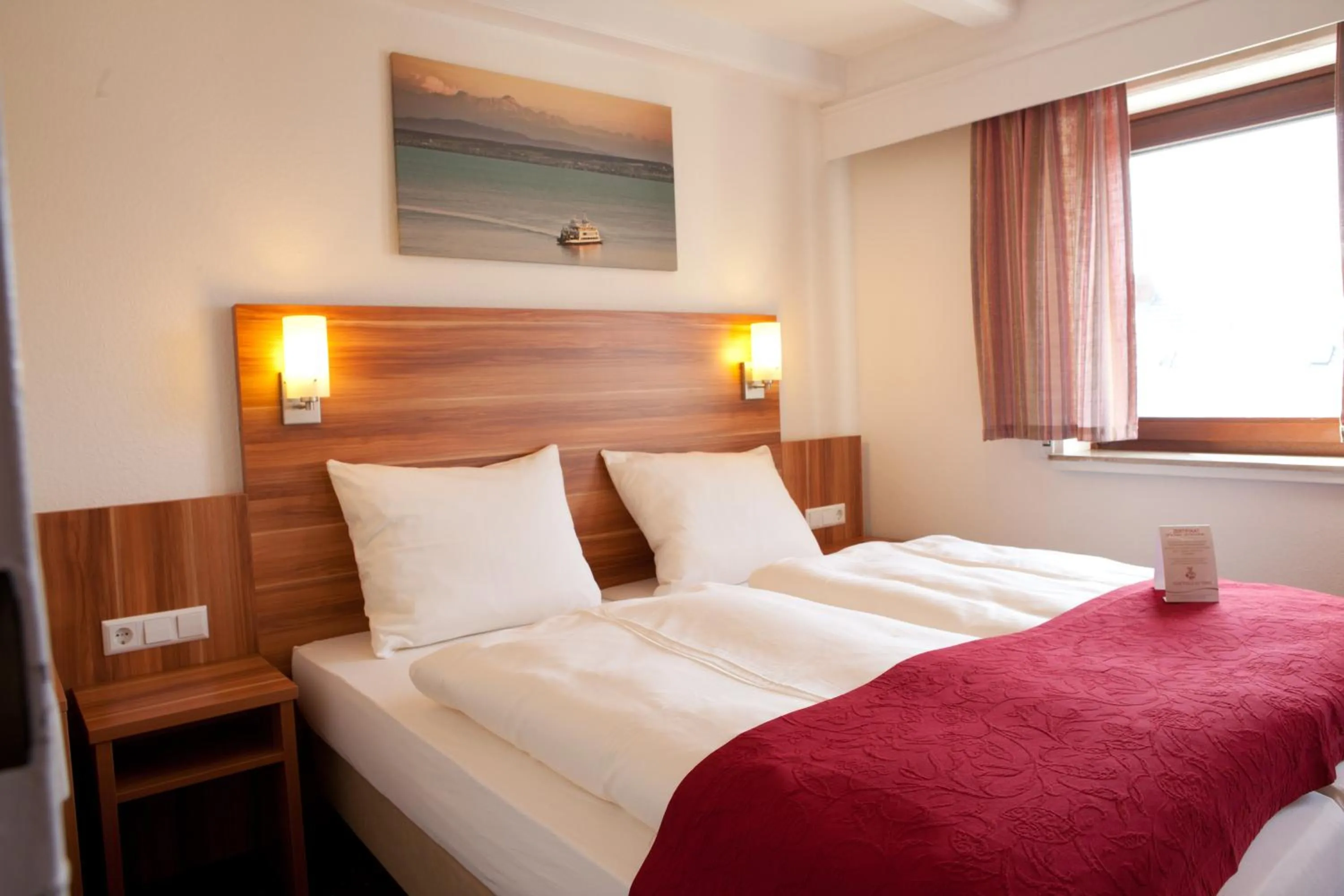 Bed in Hotel Knaus am Hafen