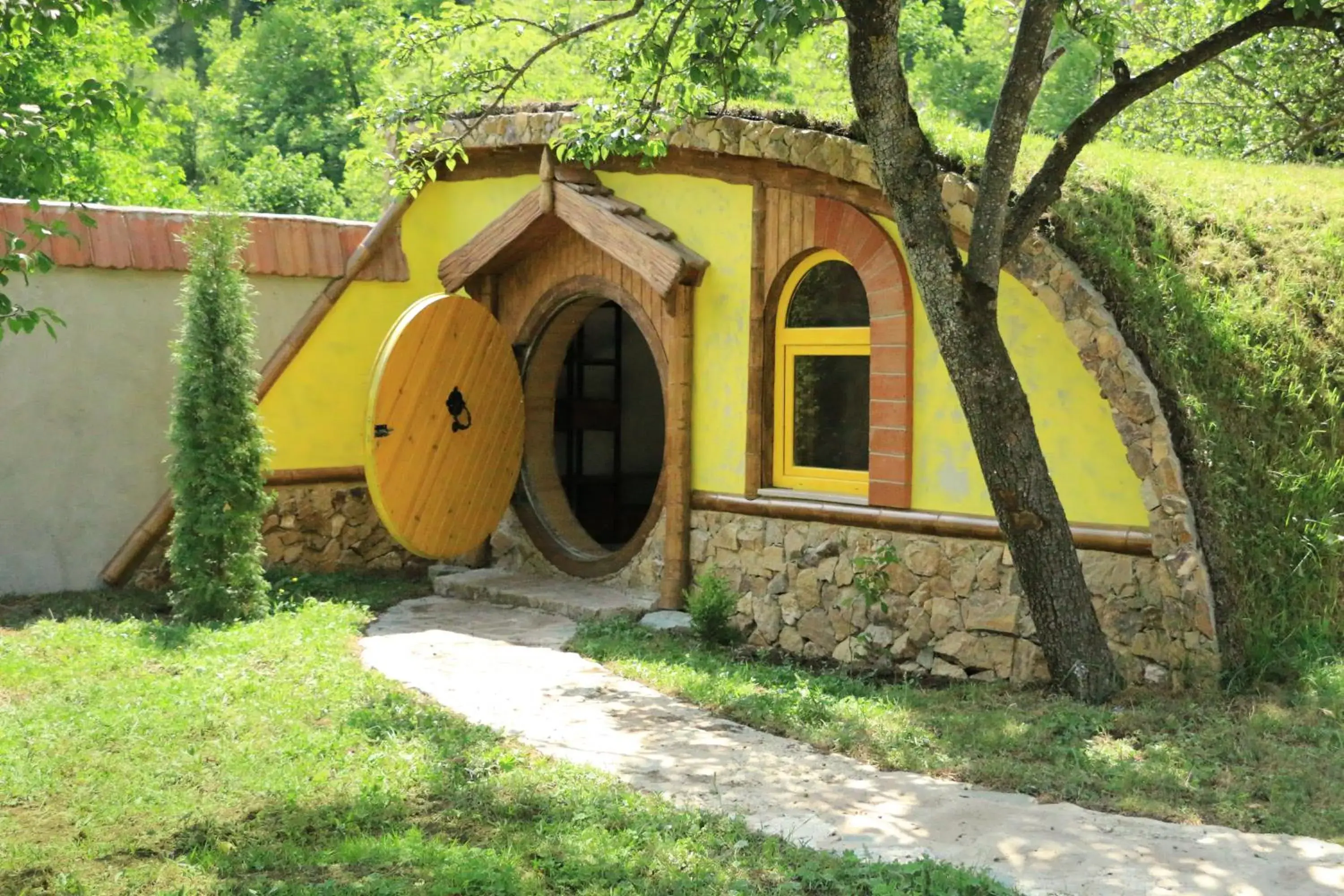 Facade/entrance in Cozy House Facade/entrance in Cozy House