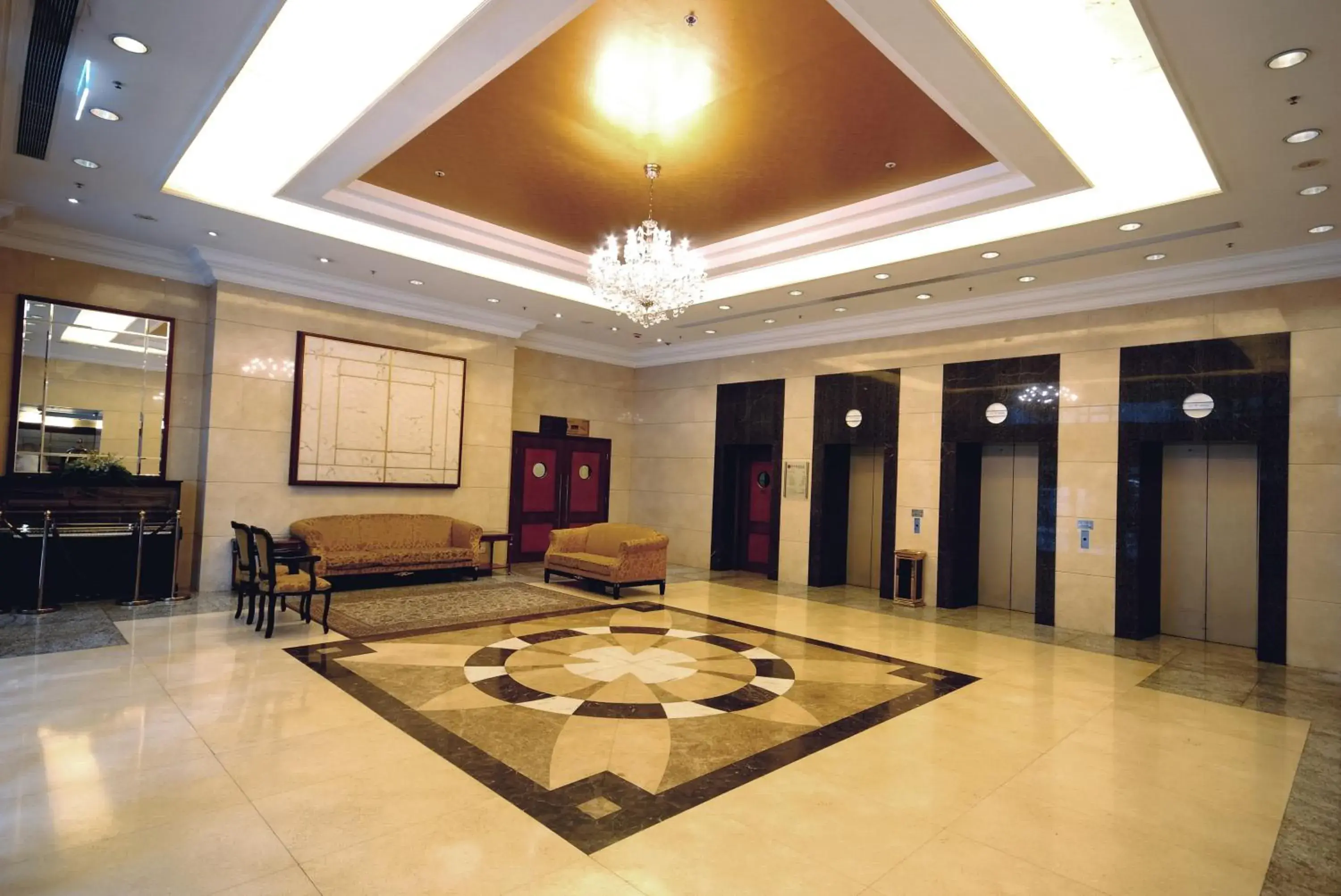 Lobby or reception in BEST WESTERN PLUS Hotel Hong Kong Lobby or reception in BEST WESTERN PLUS Hotel Hong Kong