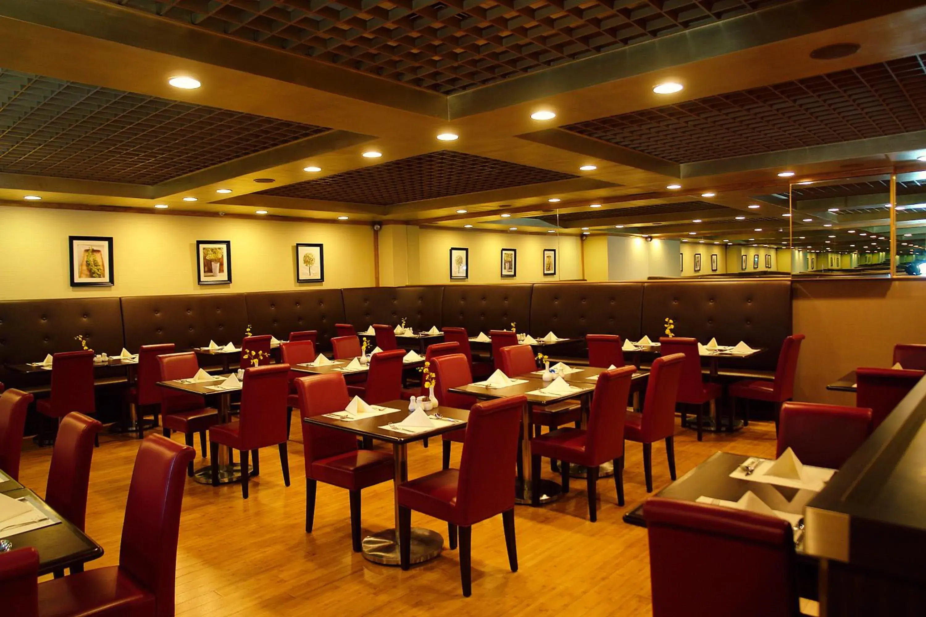 Restaurant/places to eat in BEST WESTERN PLUS Hotel Hong Kong Restaurant/places to eat in BEST WESTERN PLUS Hotel Hong Kong