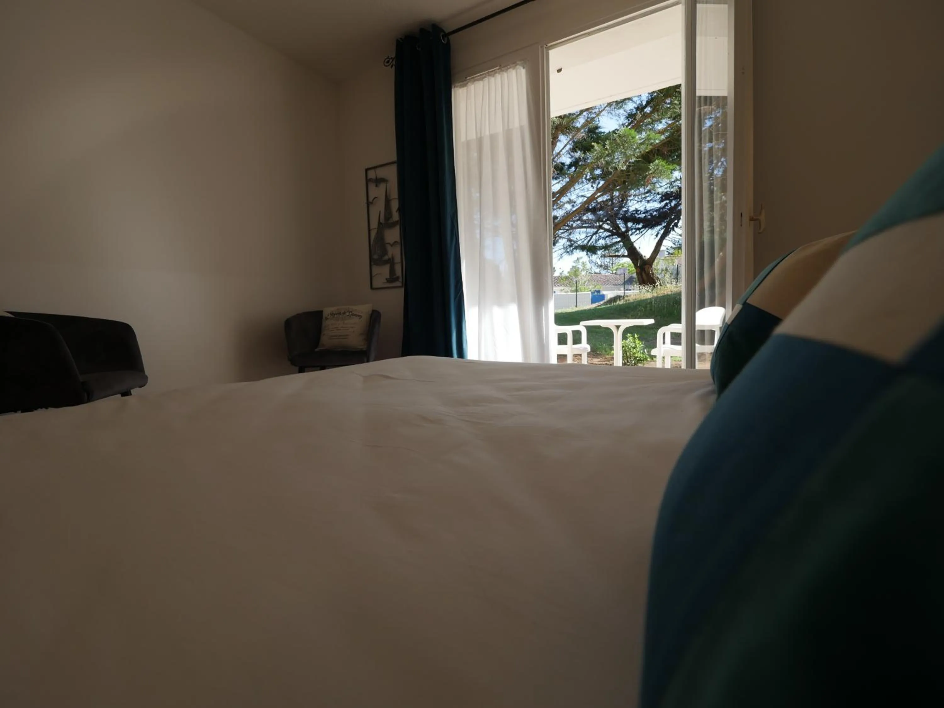 Bed in Hôtel des Dunes Noirmoutier