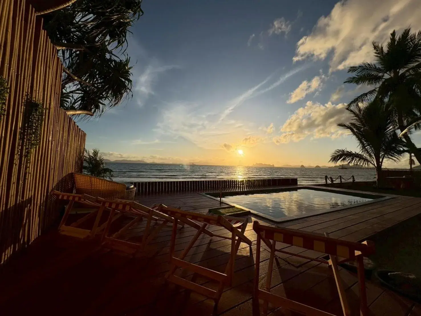 Swimming pool in Bliss Resort Krabi Swimming pool in Bliss Resort Krabi