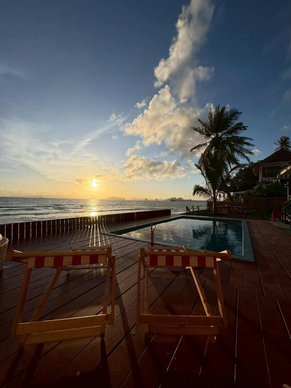 Swimming pool in Bliss Resort Krabi