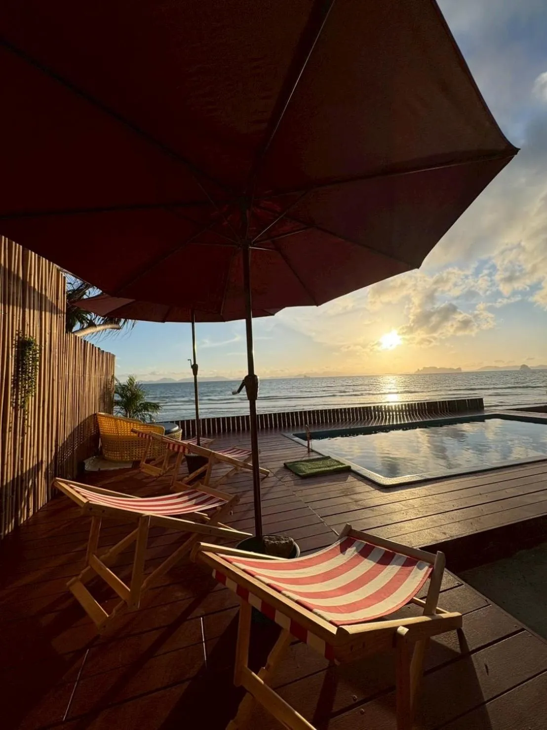 Swimming pool in Bliss Resort Krabi