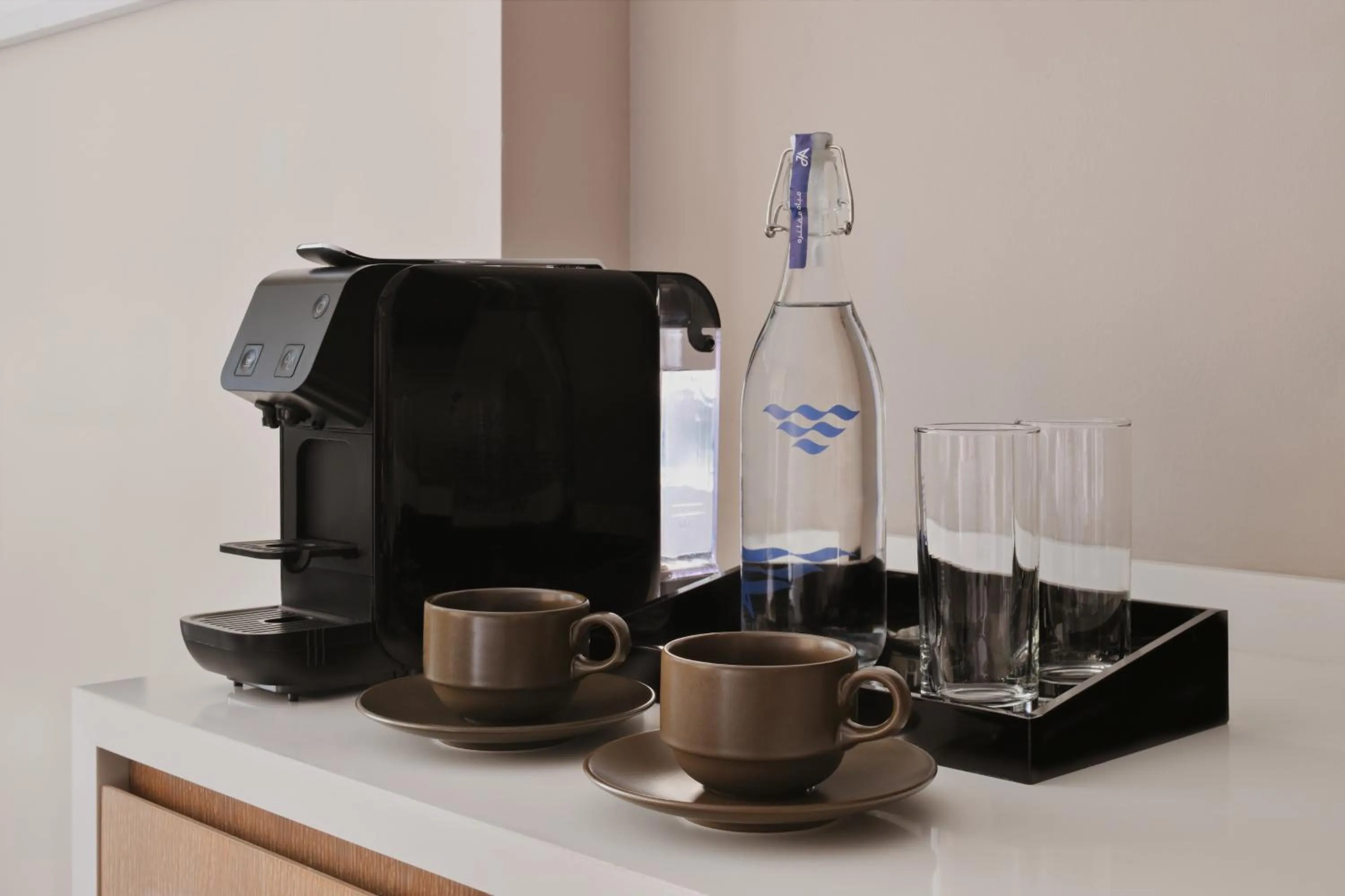 Coffee/tea facilities in JA Lake View Hotel, Dubai