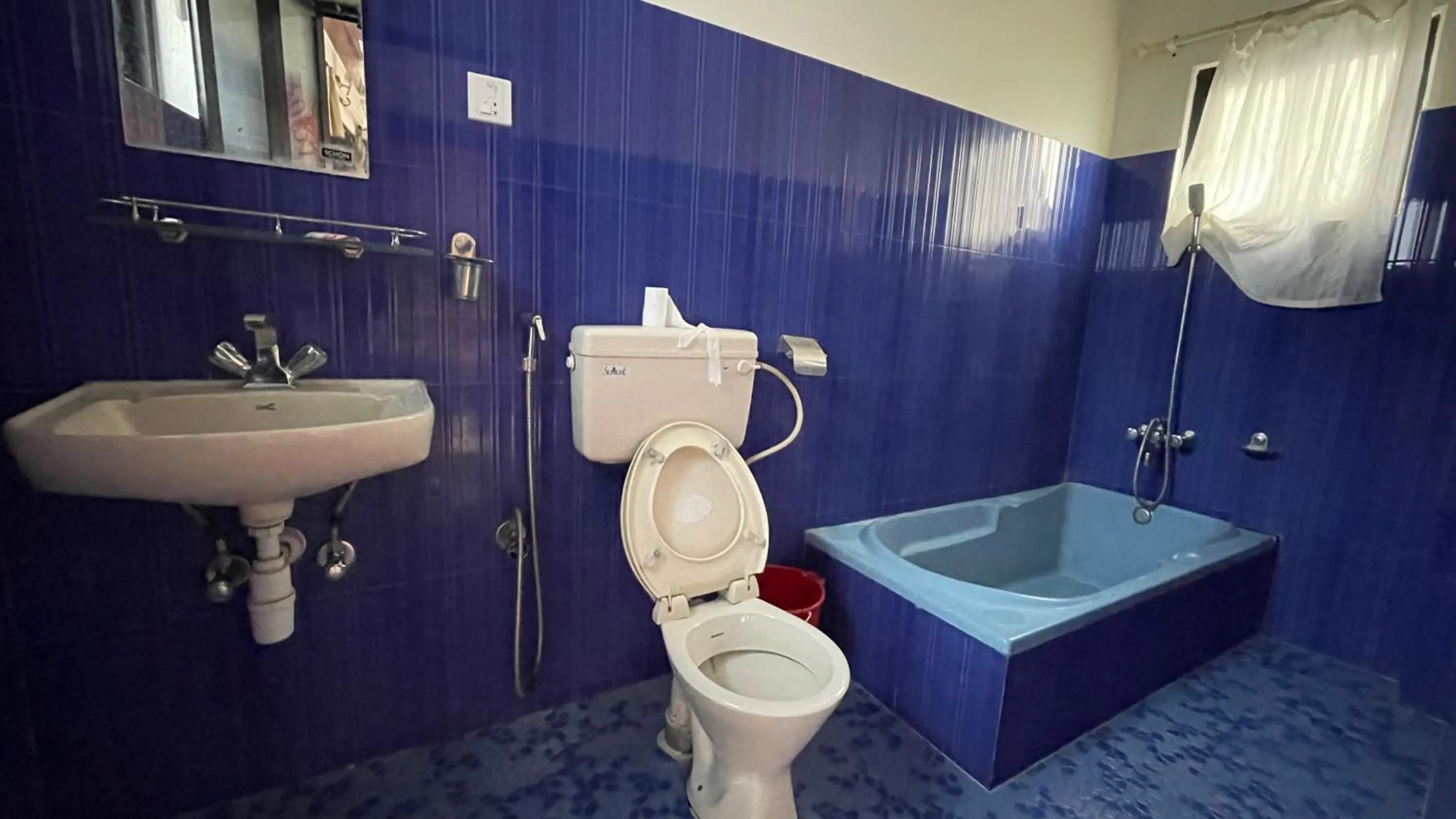 Shower in Hotel Hakoniwa