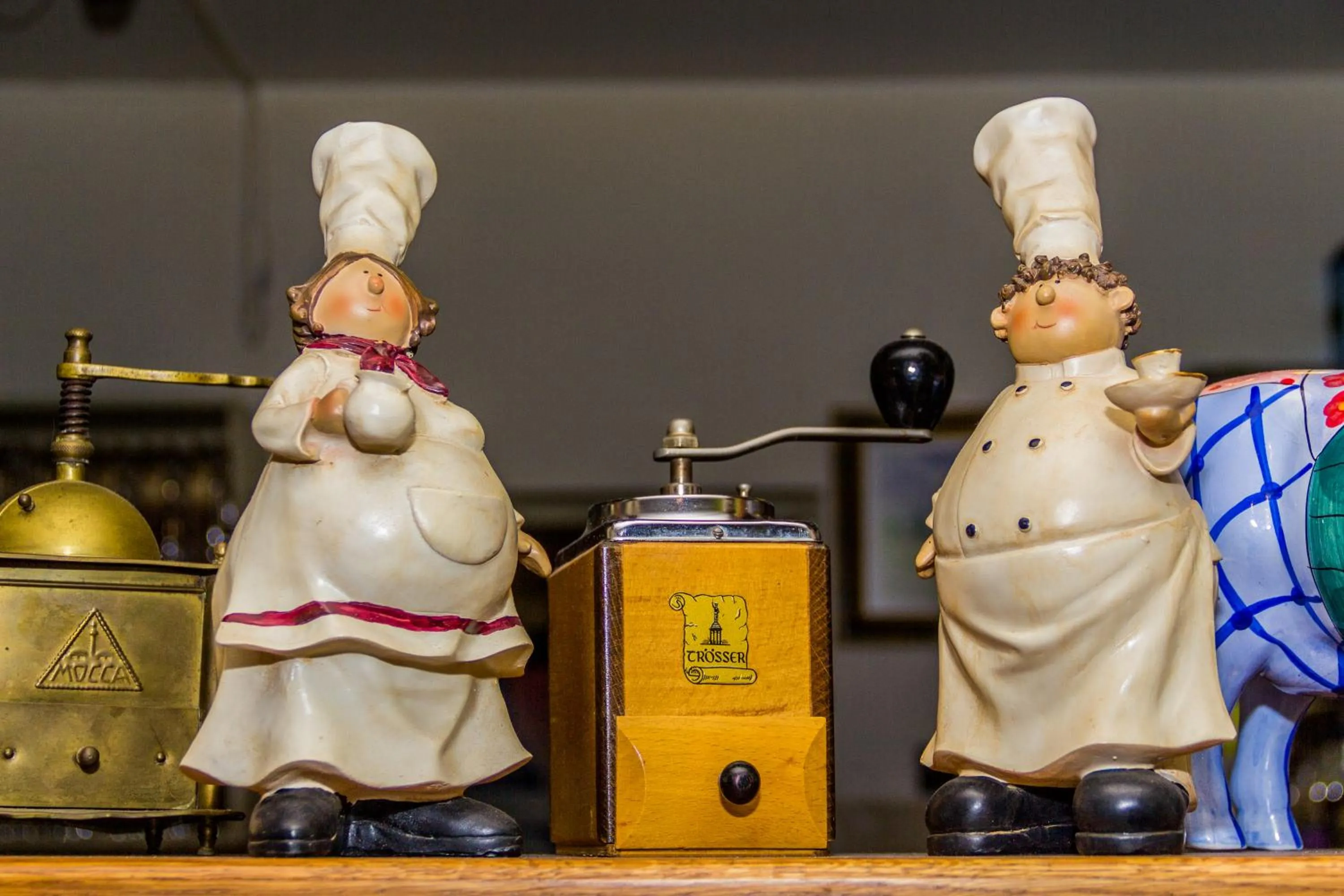 Decorative detail in Ötösfogat Panzió