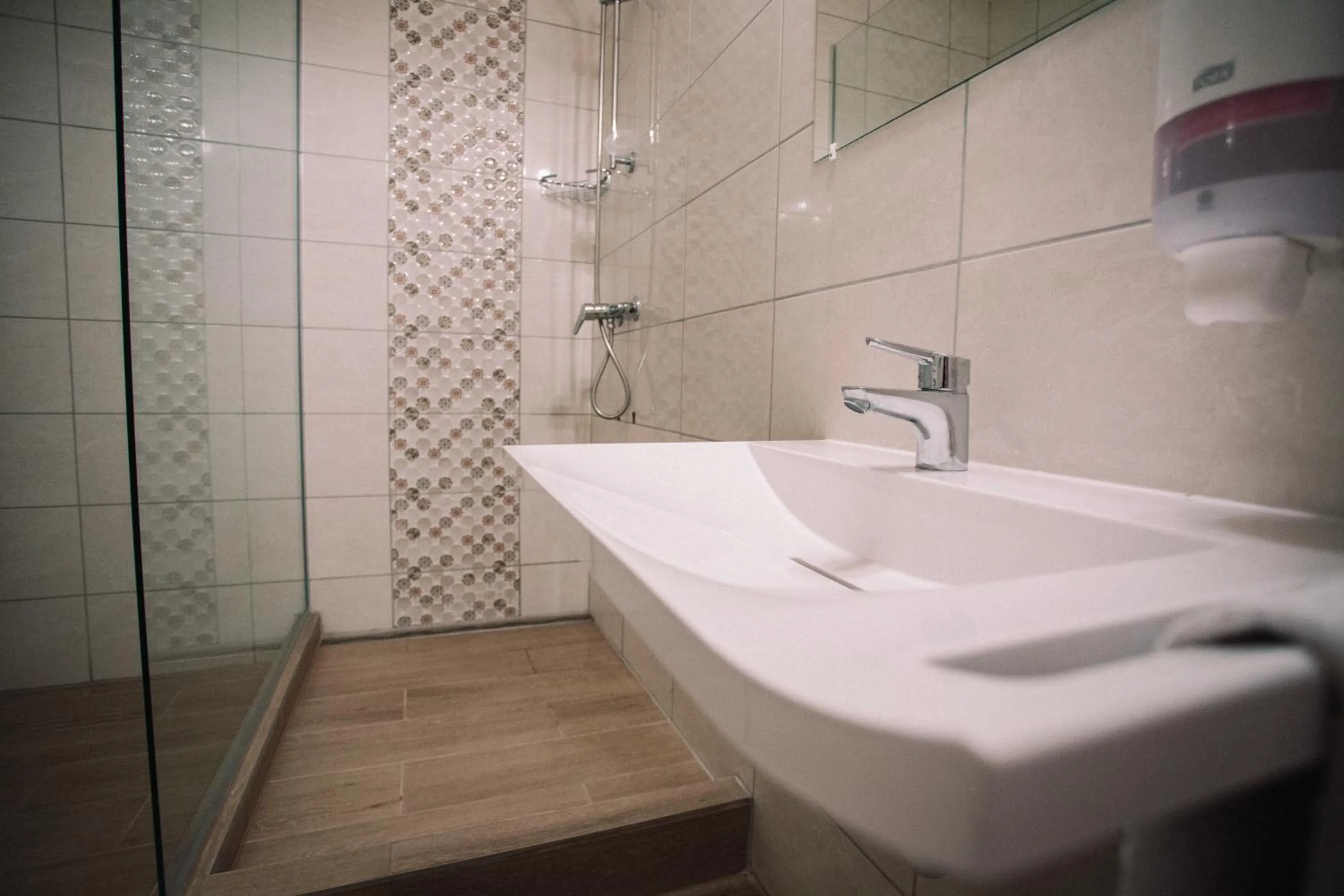 Bathroom in Ötösfogat Panzió