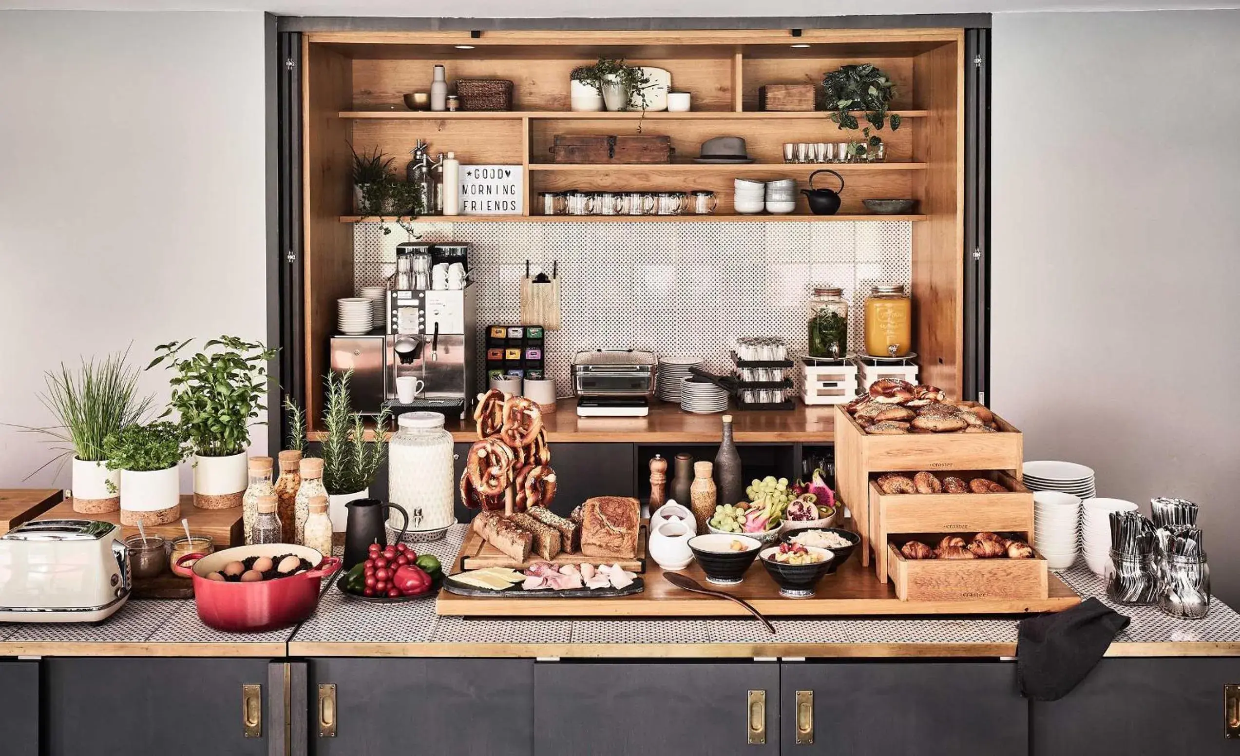 Buffet breakfast in Bold Hotel München Giesing Buffet breakfast in Bold Hotel München Giesing