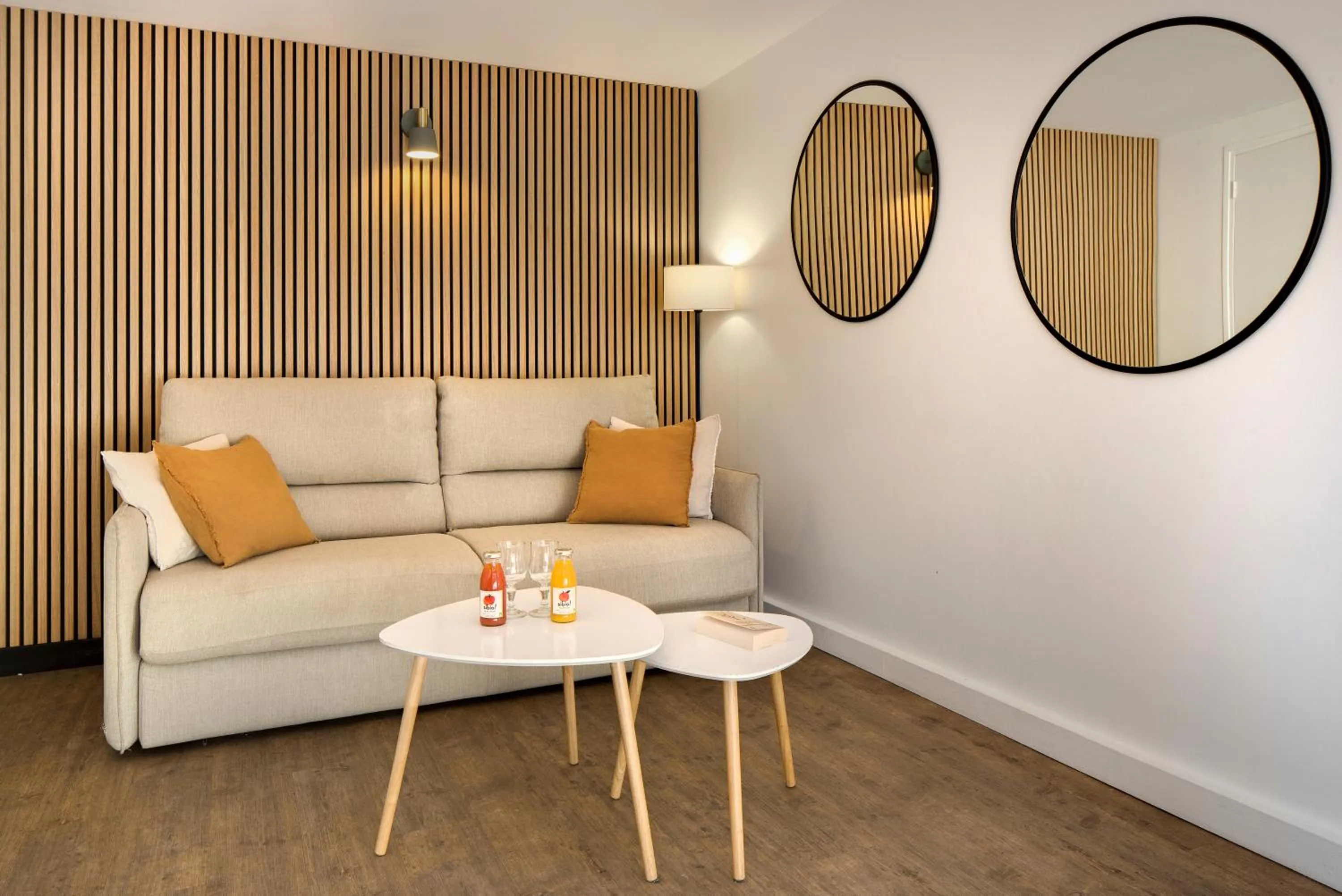 Bedroom in Hôtel & Spa Les Mouettes