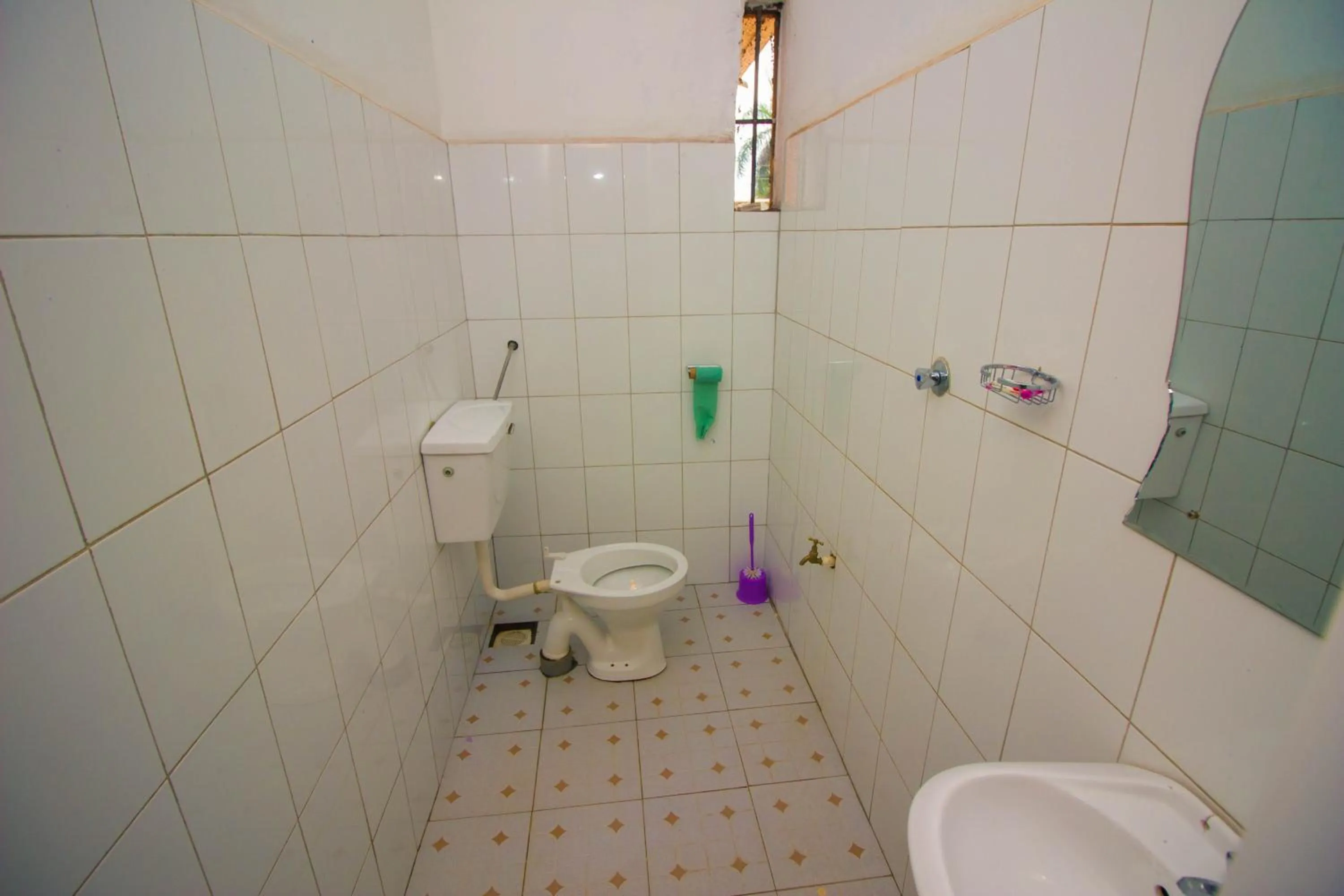 Bathroom in Nice Guest House