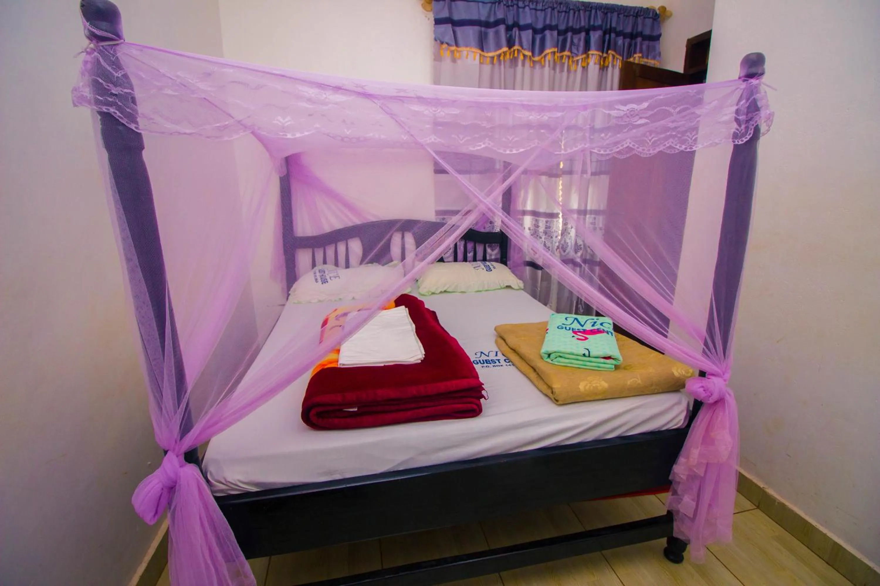 Bed in Nice Guest House