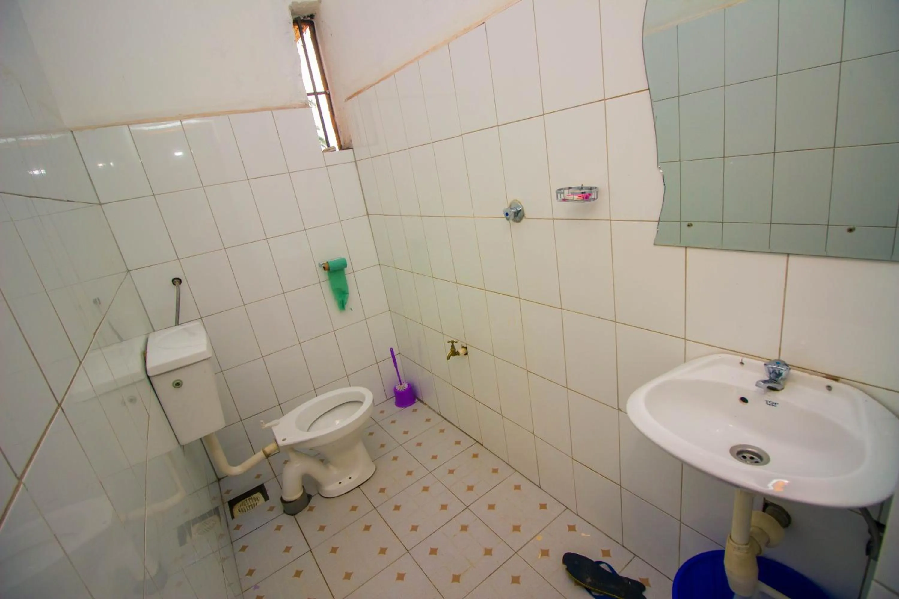 Bathroom in Nice Guest House