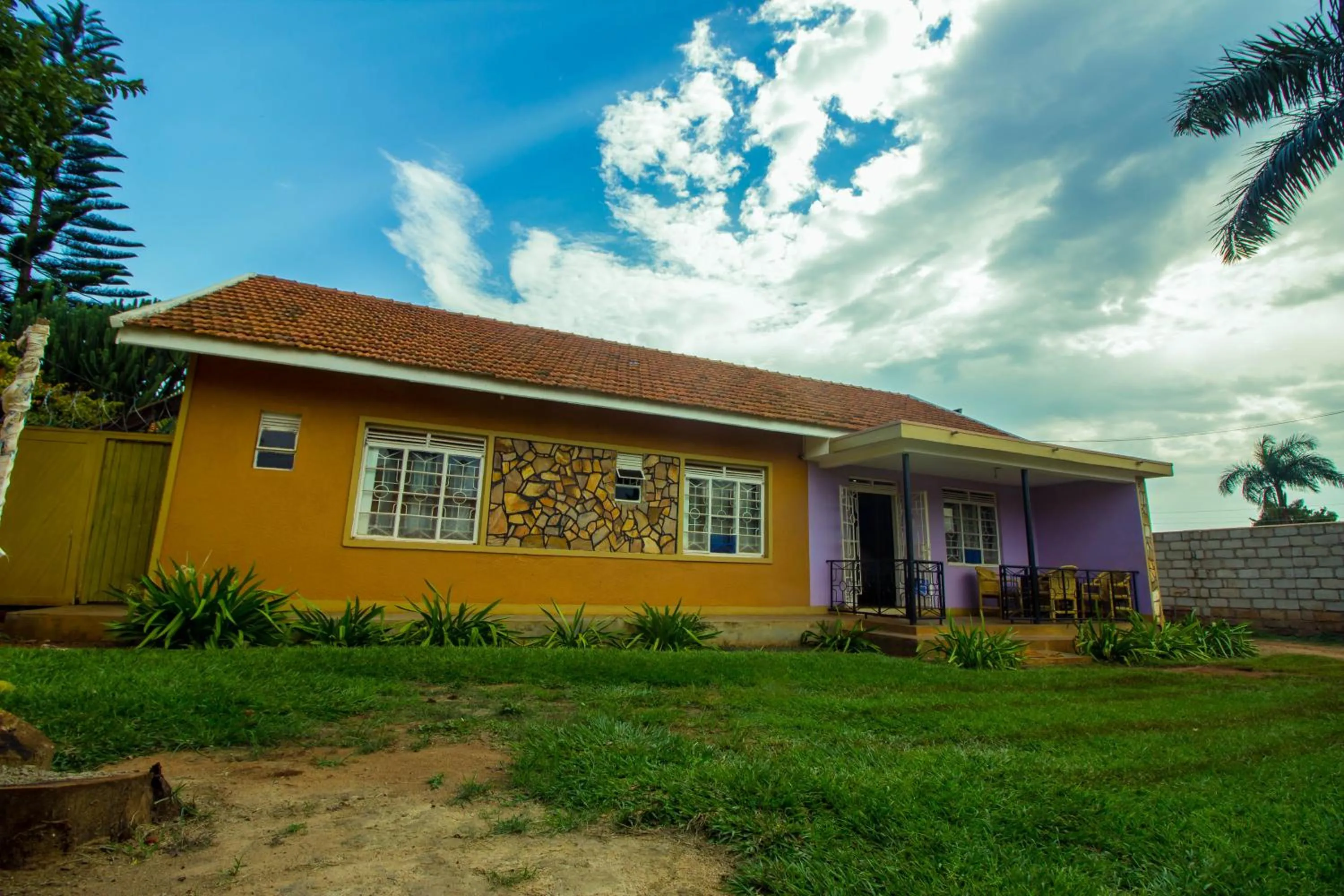 Property building in Nice Guest House