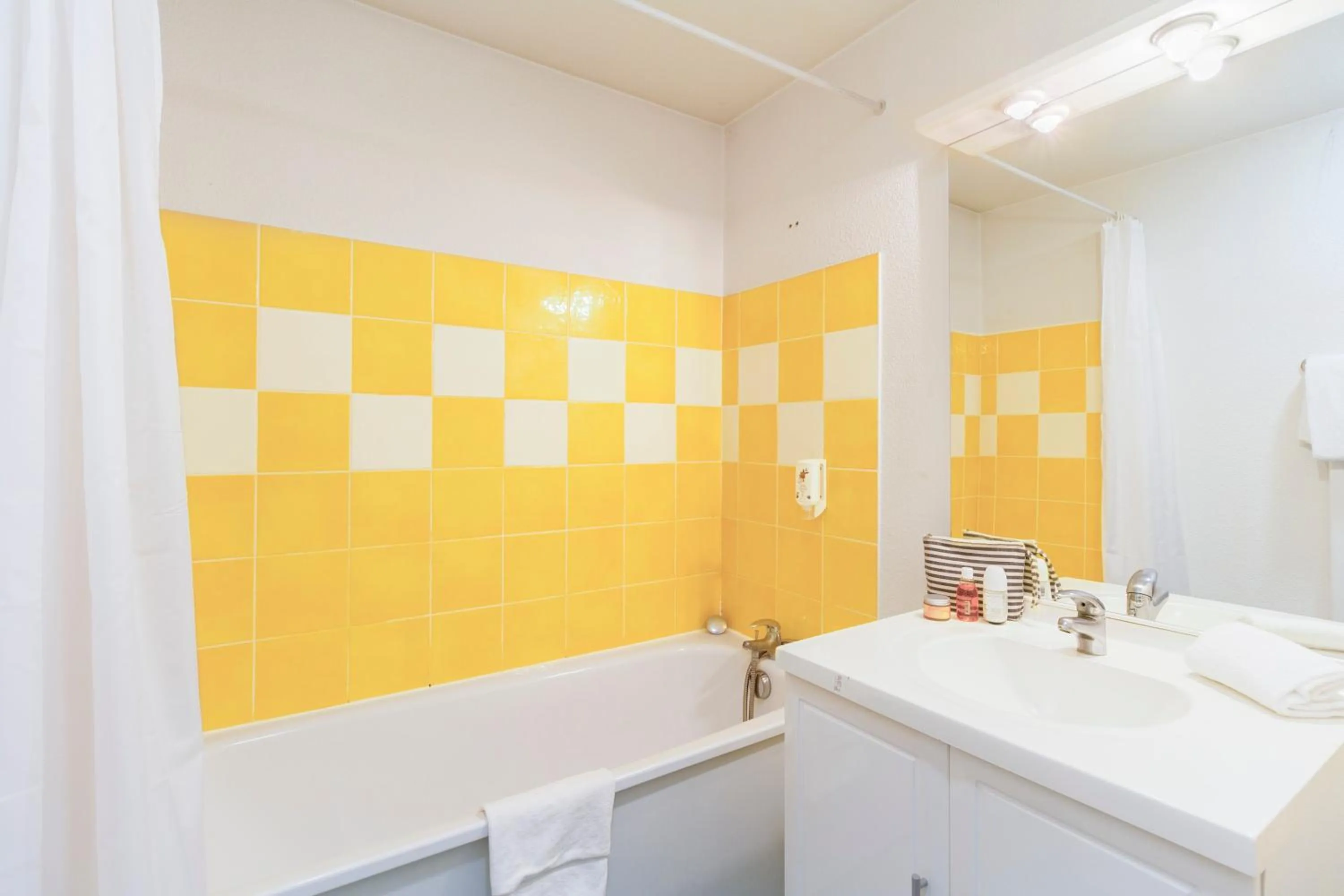 Bathroom in Garden & City Lyon - Marcy