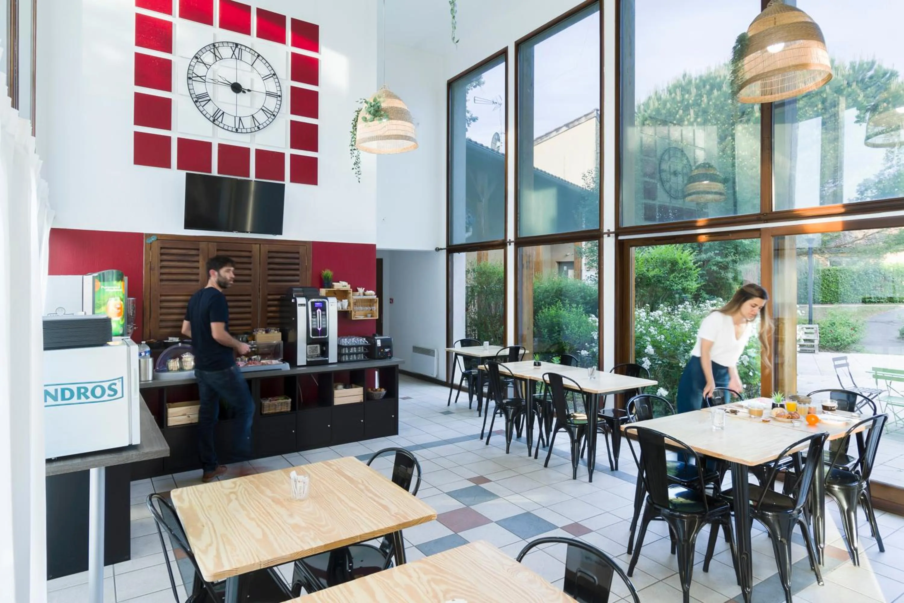 Breakfast in Garden & City Lyon - Marcy