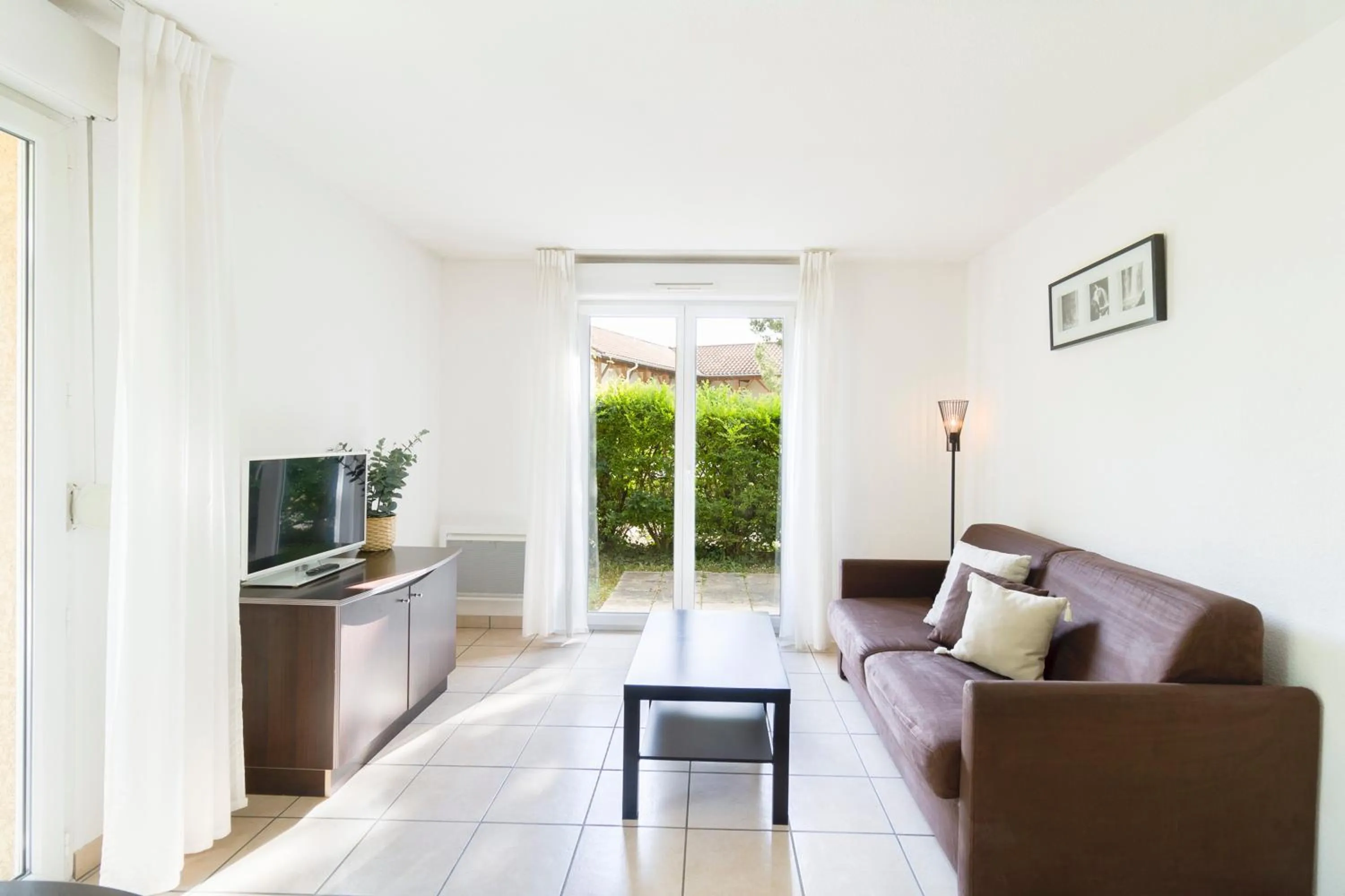 TV and multimedia in Garden & City Lyon - Marcy