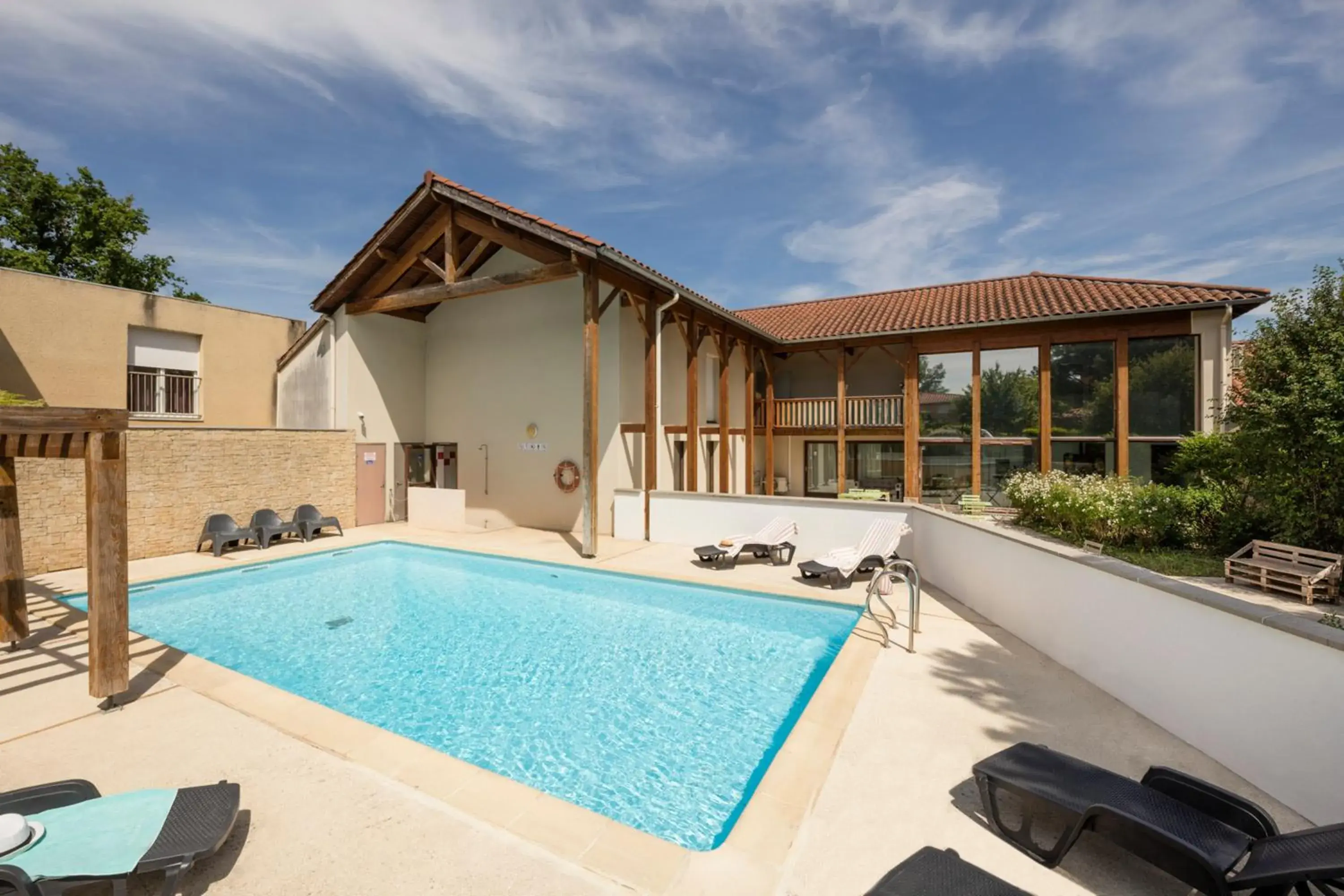 Property building in Garden & City Lyon - Marcy Property building in Garden & City Lyon - Marcy