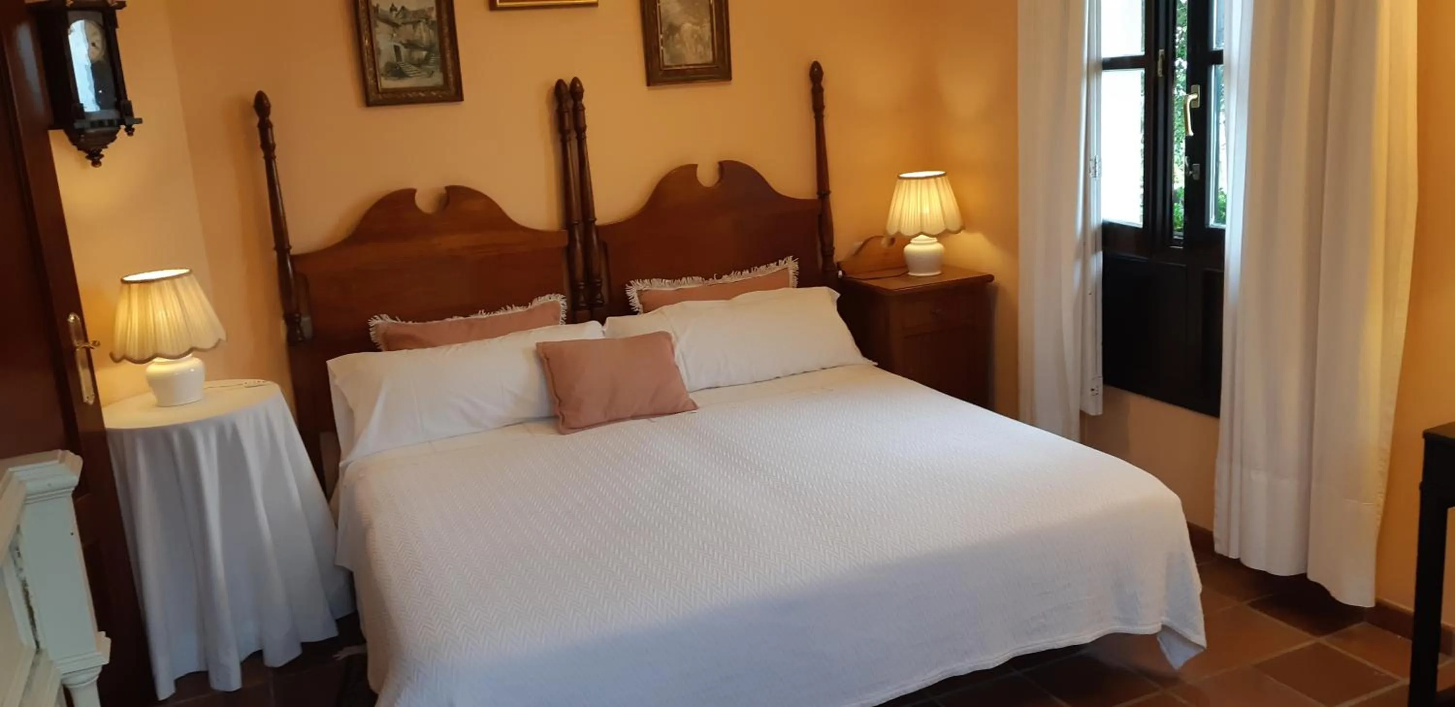 Bed in Hotel Rural El Pagadín