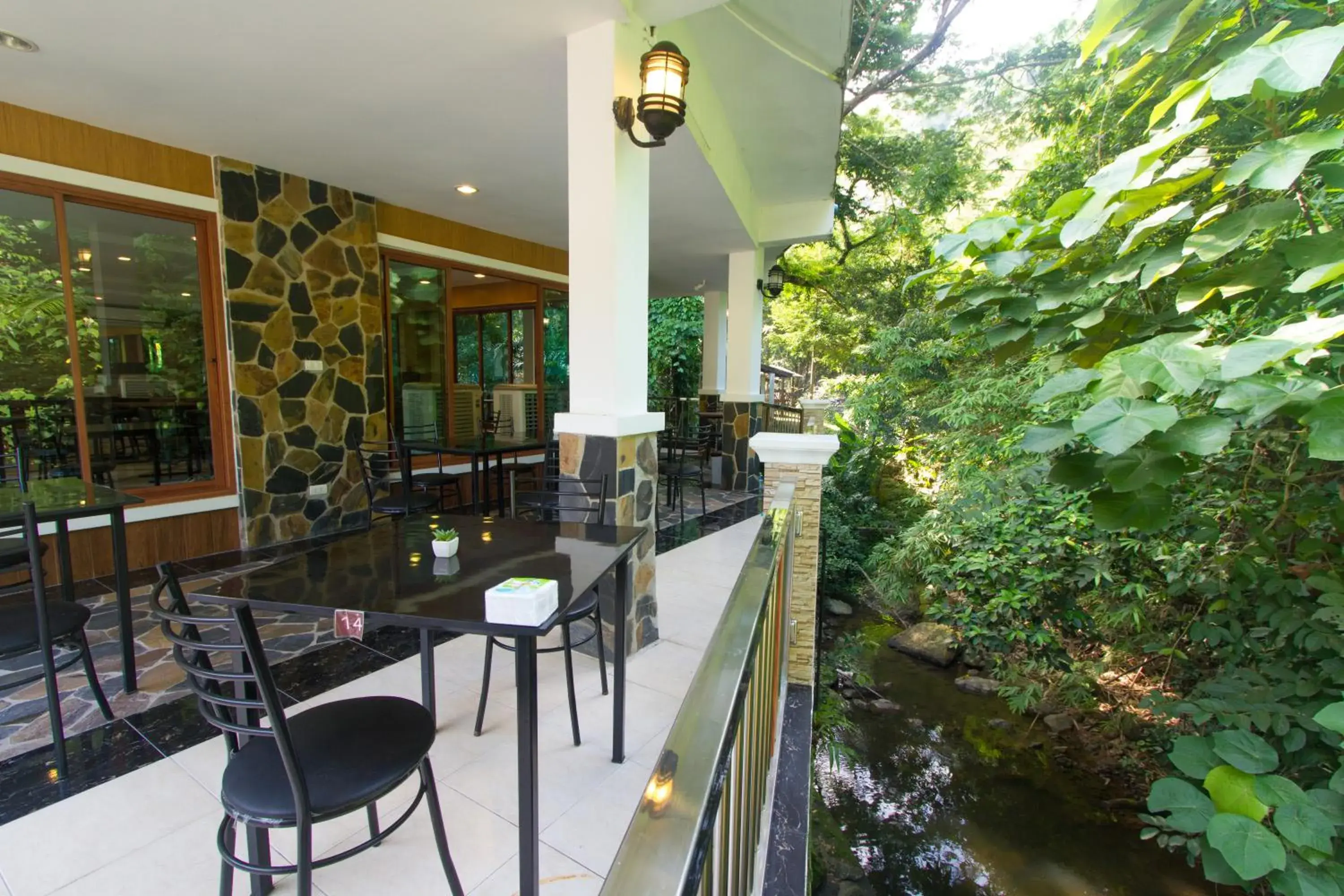 Property building in Namtok Sarika Resotel Property building in Namtok Sarika Resotel