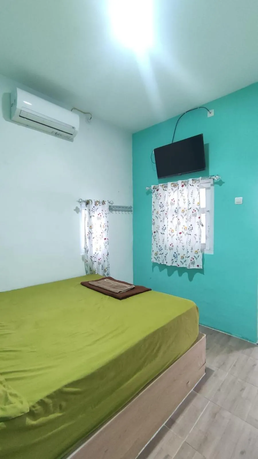 Bedroom, Bed in Rumah Teman Hostel