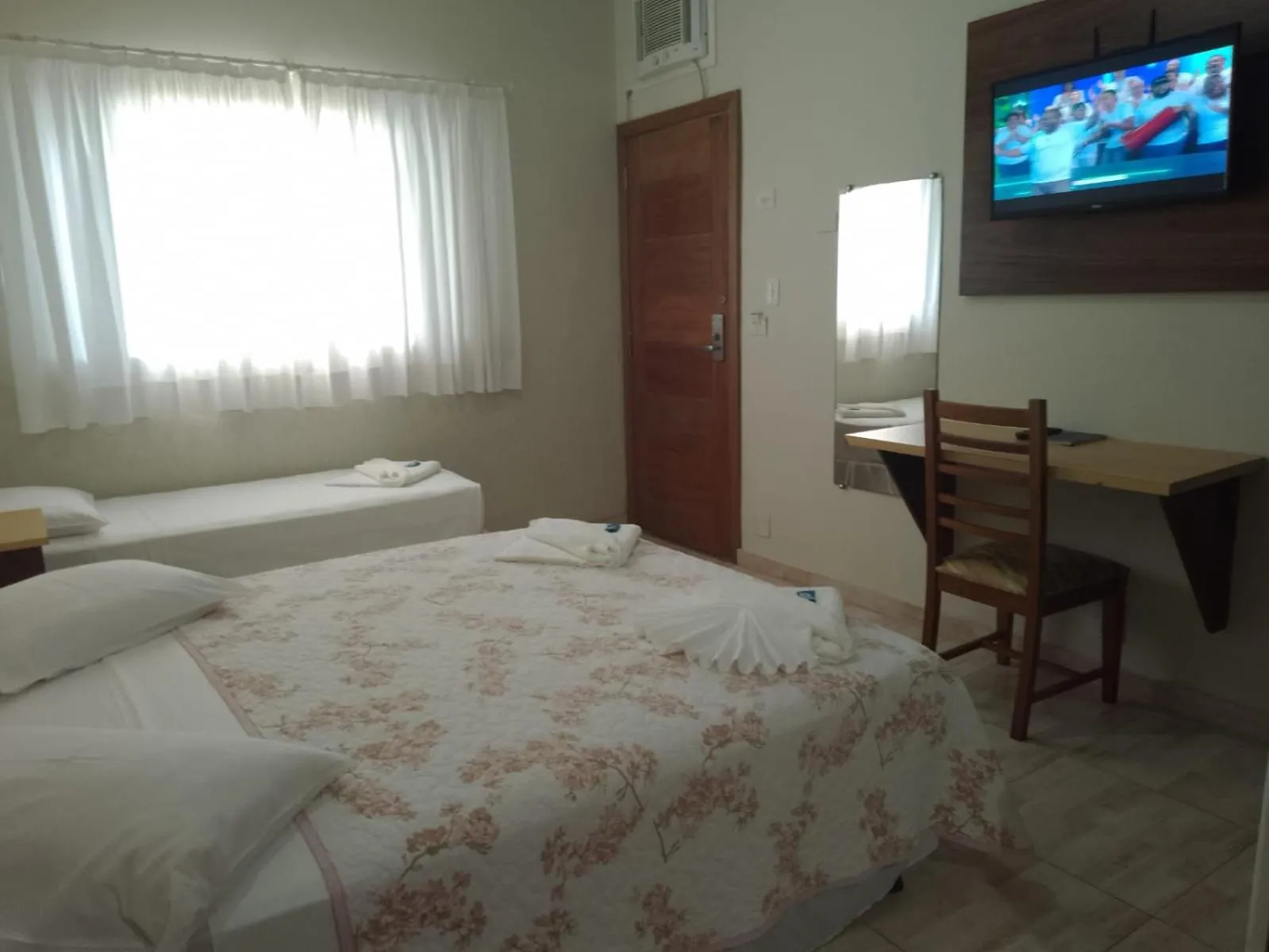 Bed in Hotel Venice Ubatuba