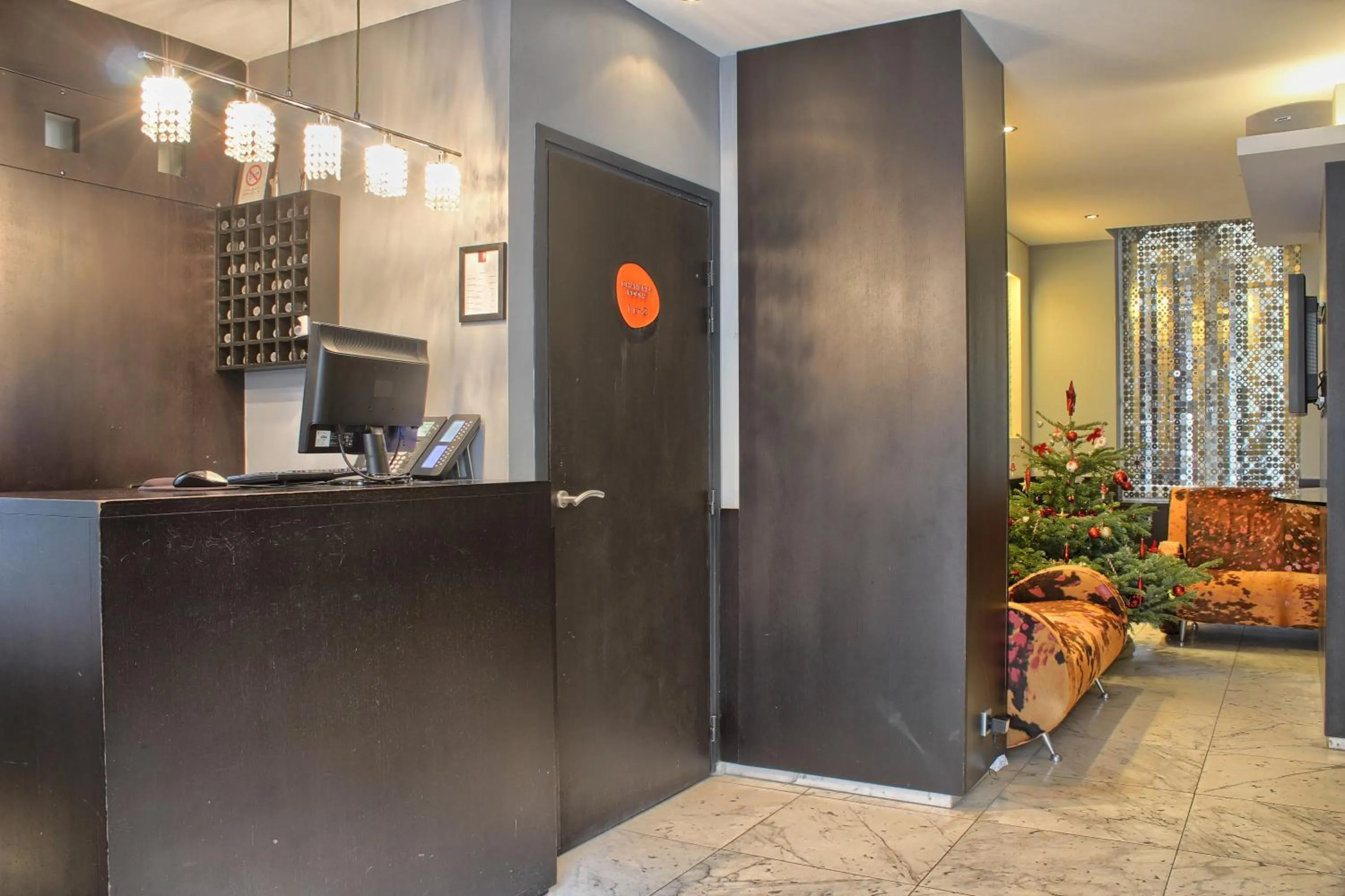 Lobby or reception in Pavillon Nation