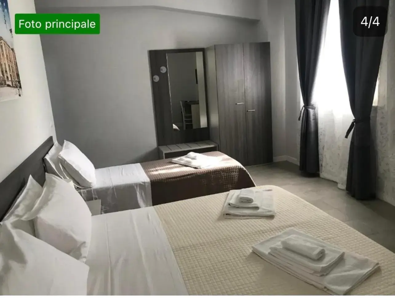Triple Room in Borgo Palombaio Triple Room in Borgo Palombaio