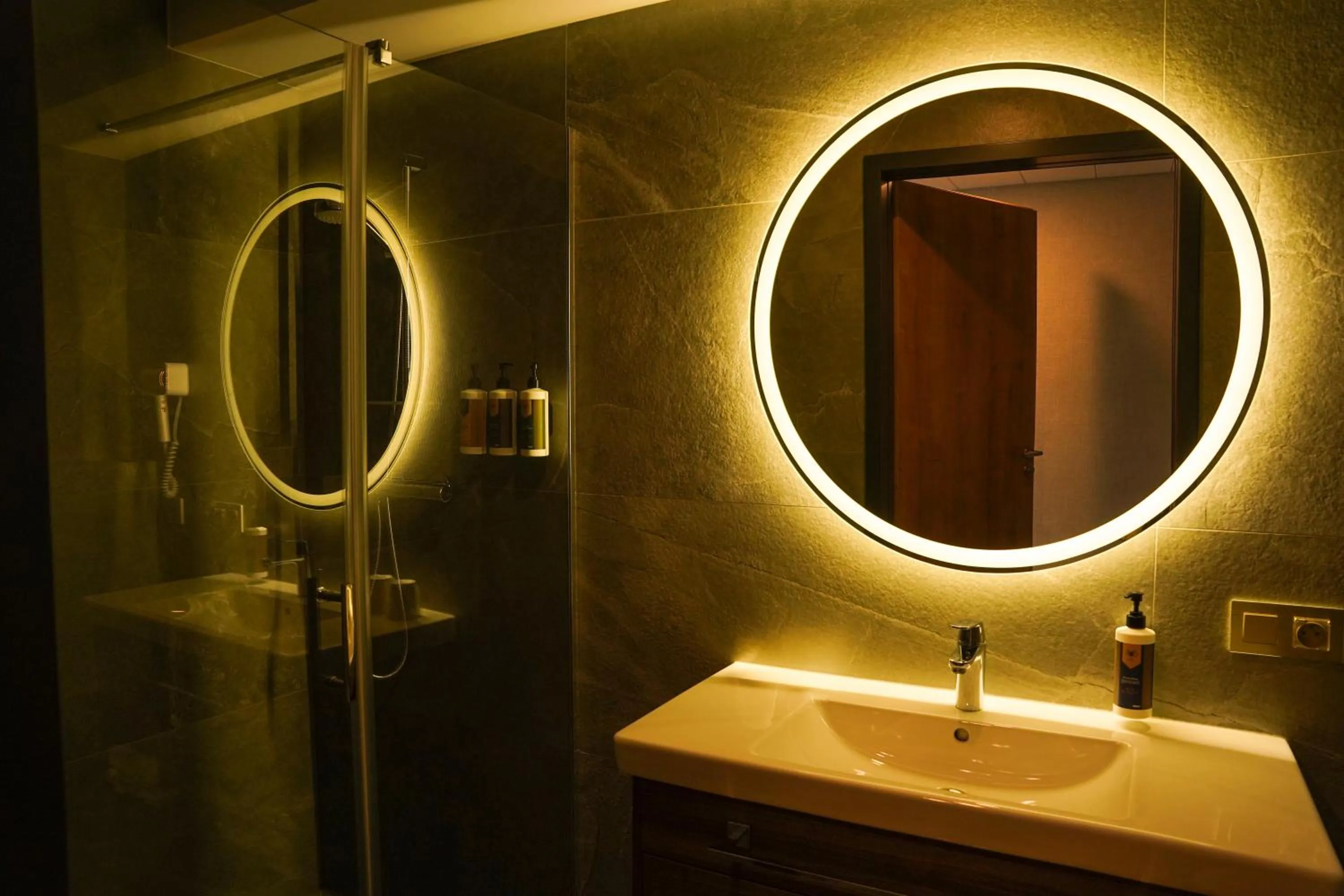 Bathroom in Hotel Mazurski Raj