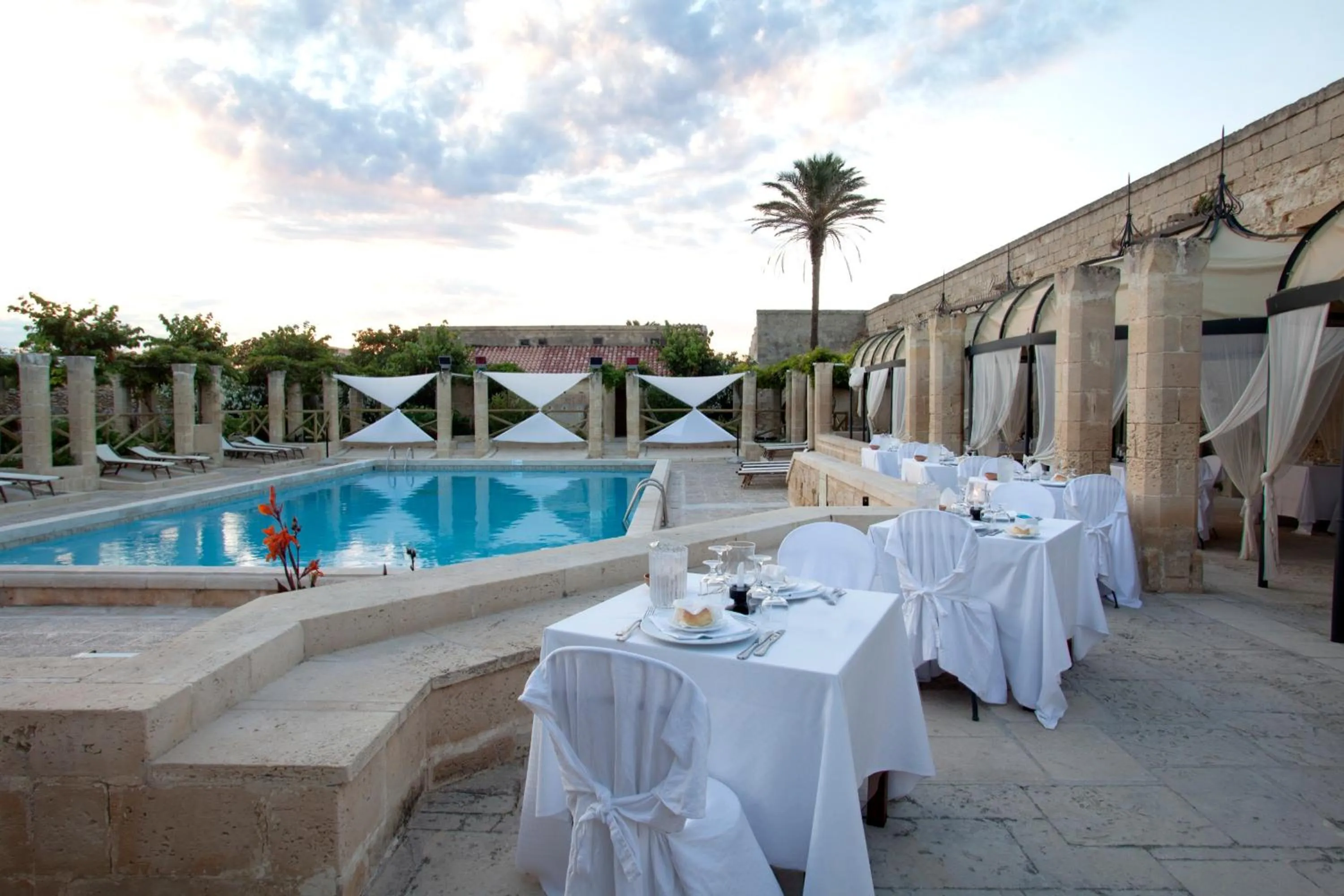 Restaurant/places to eat in Le Cale D'Otranto Beach Resort