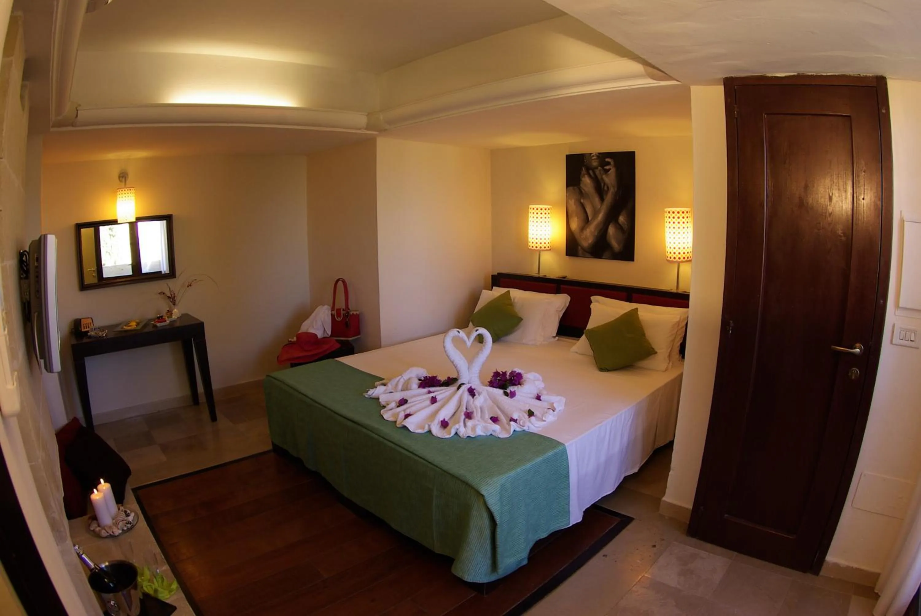 Photo of the whole room, Bed in Le Cale D'Otranto Beach Resort