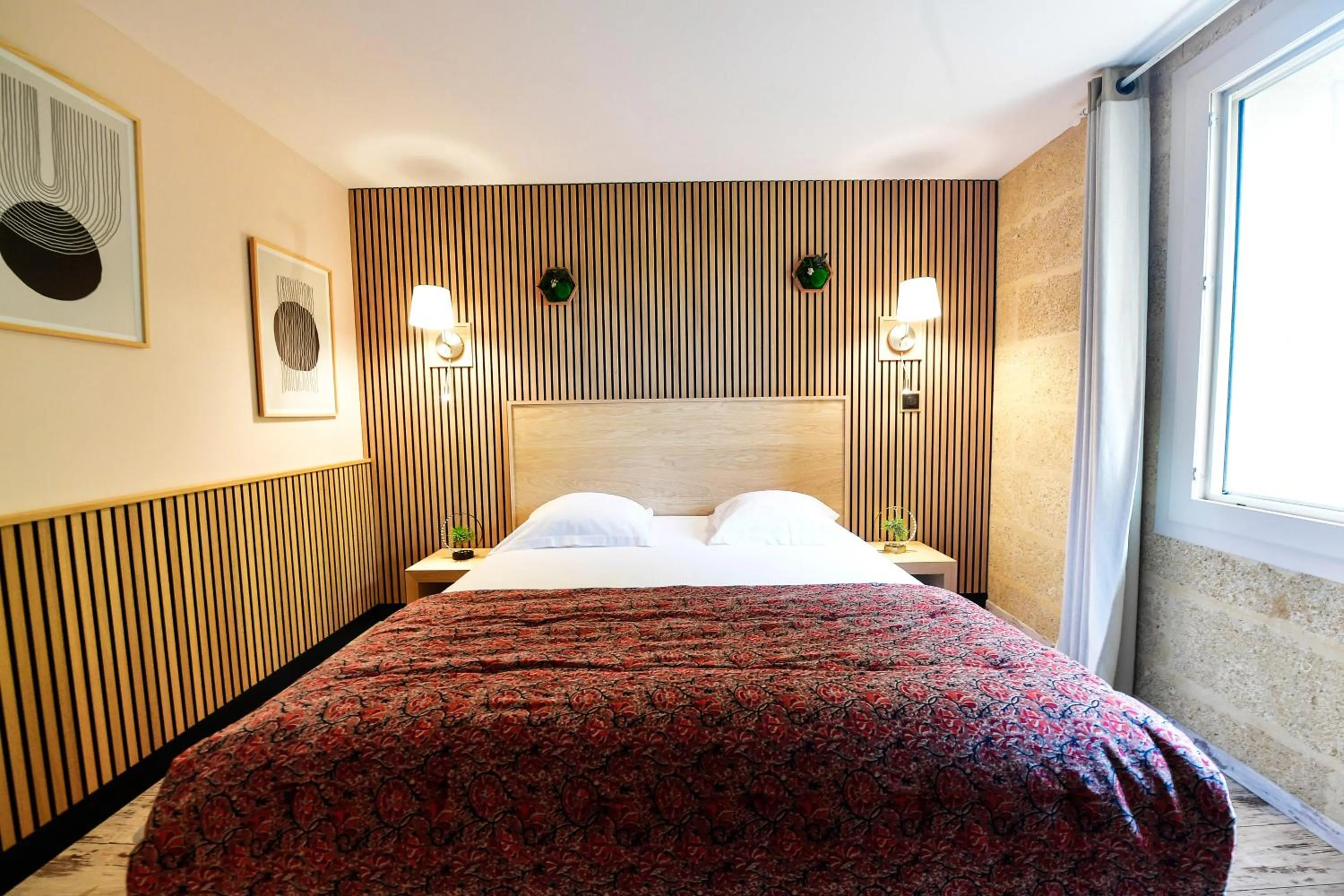 Le Mas Des Aigras - Hôtel & Restaurant de Charme en Provence