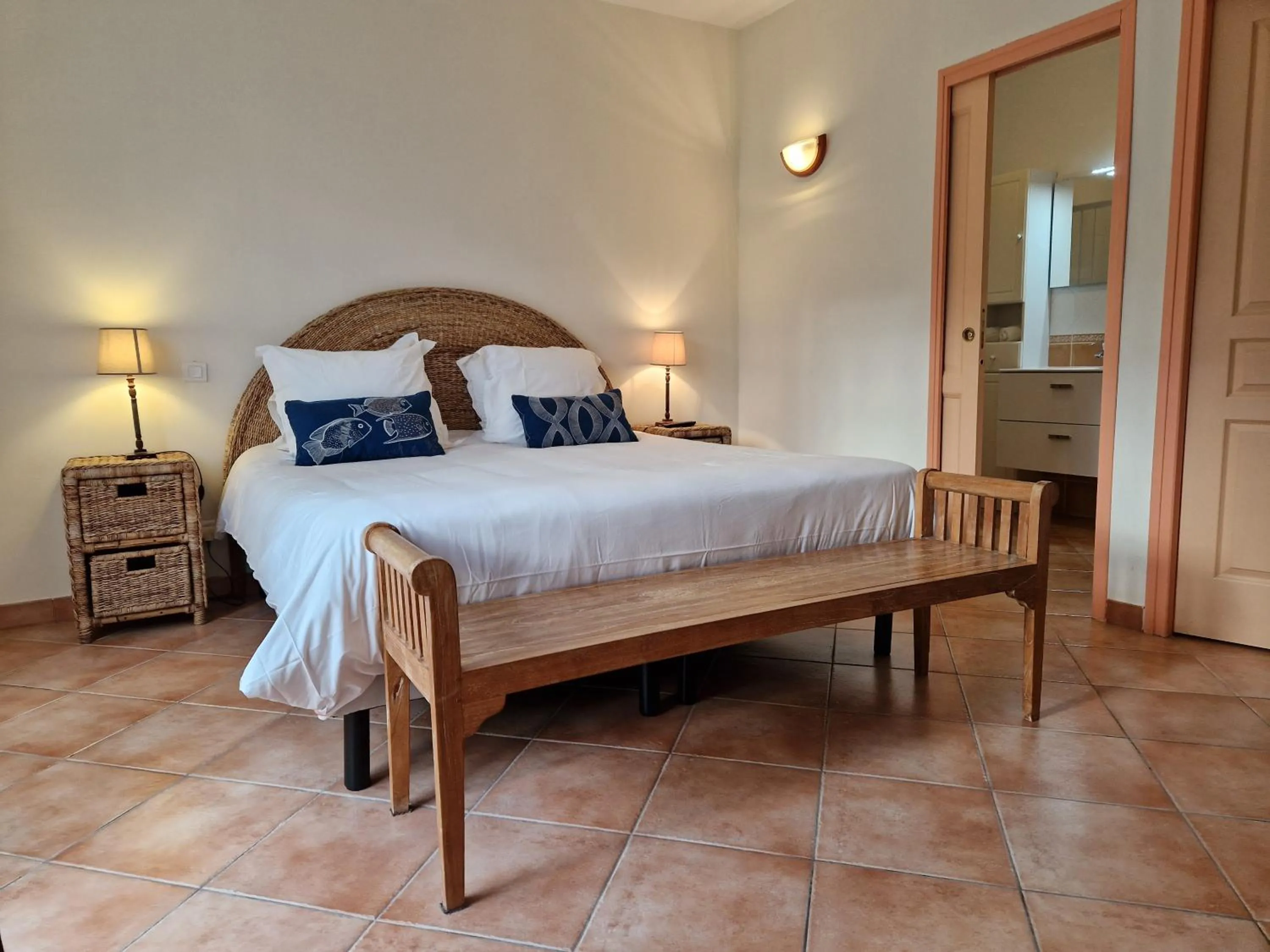 Bedroom, Bed in Arena Bianca