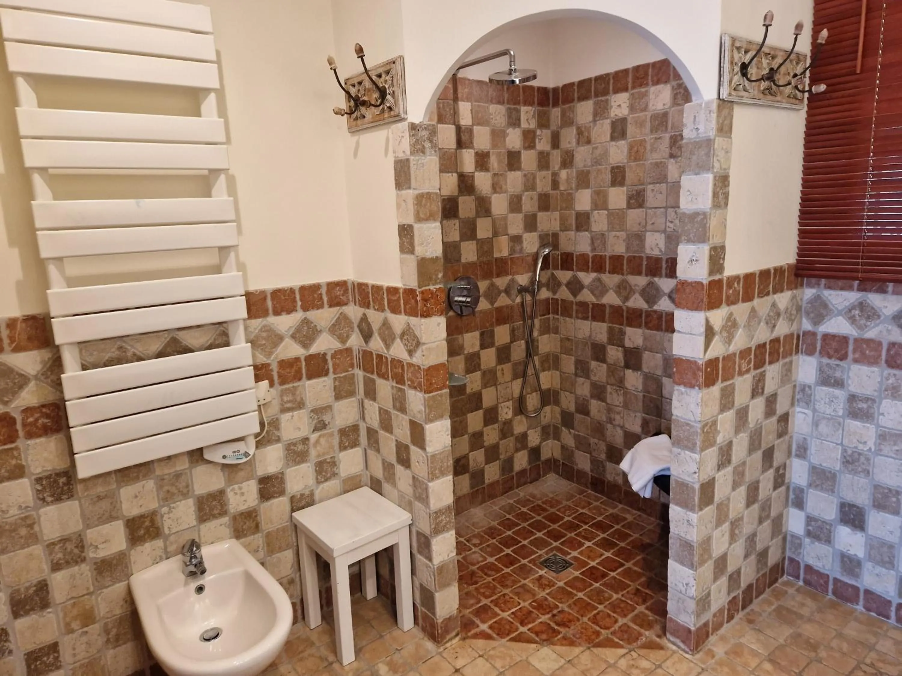 Bathroom in Arena Bianca