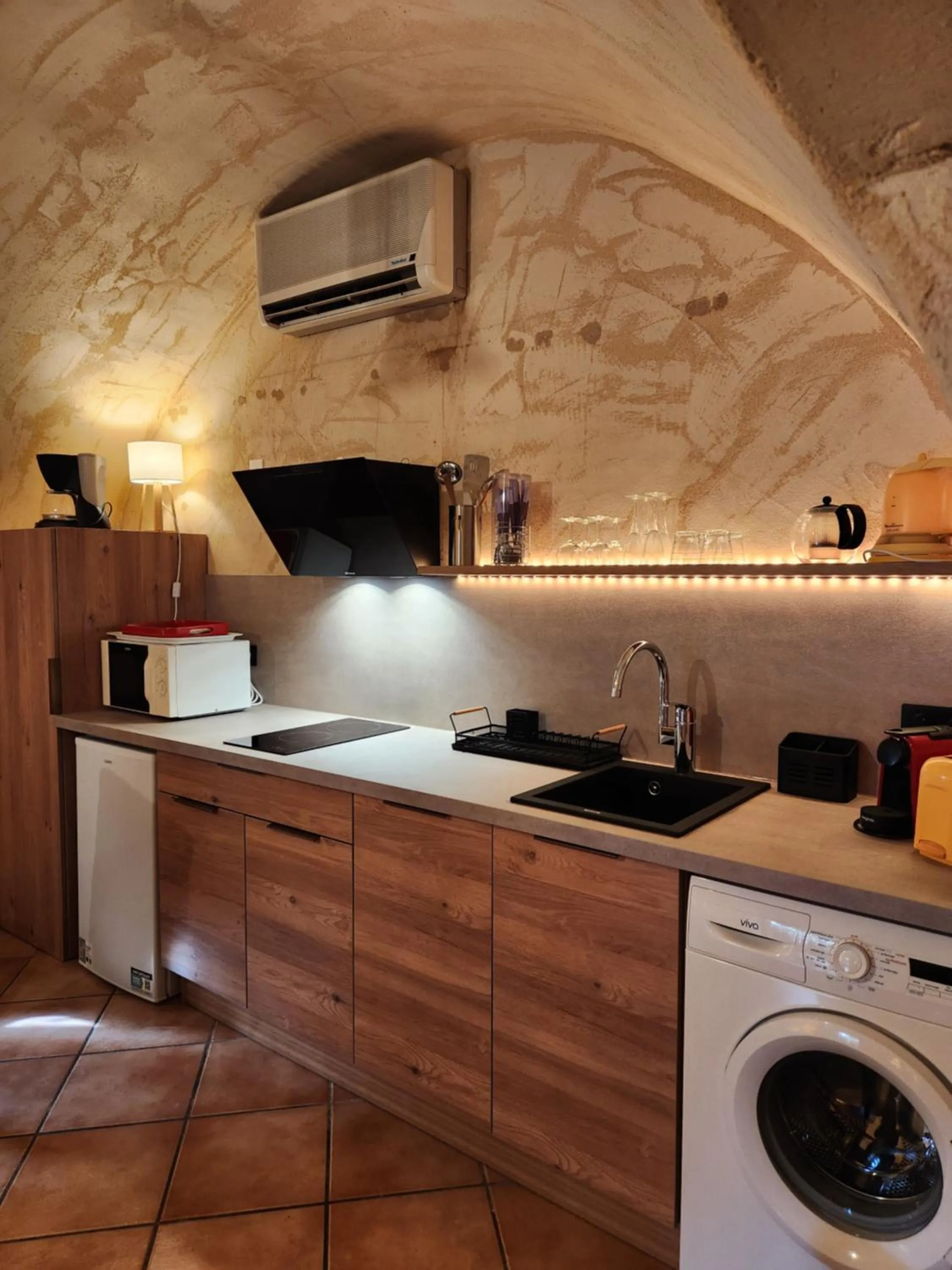 kitchen in Arena Bianca