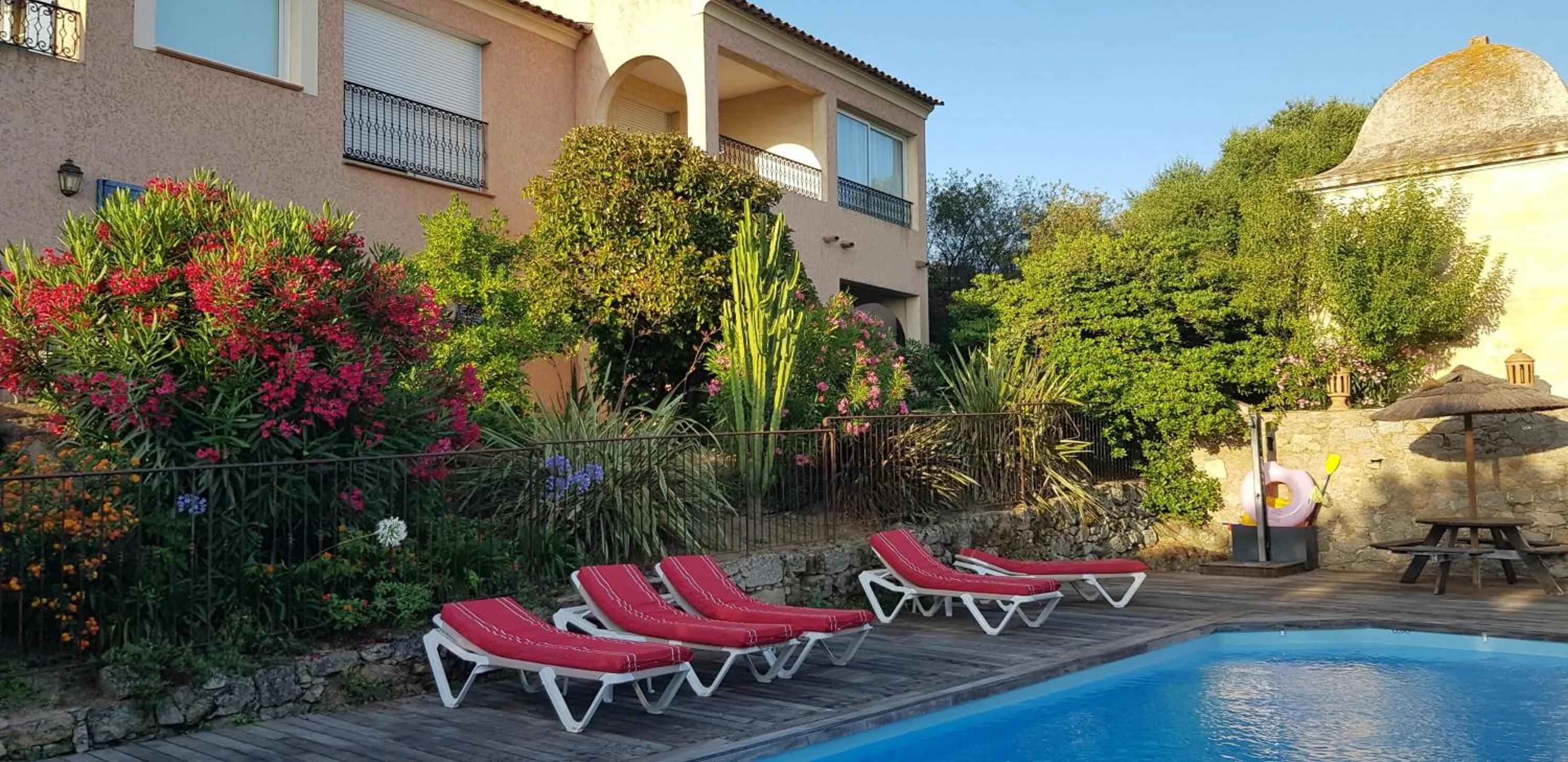 Pool view in Arena Bianca
