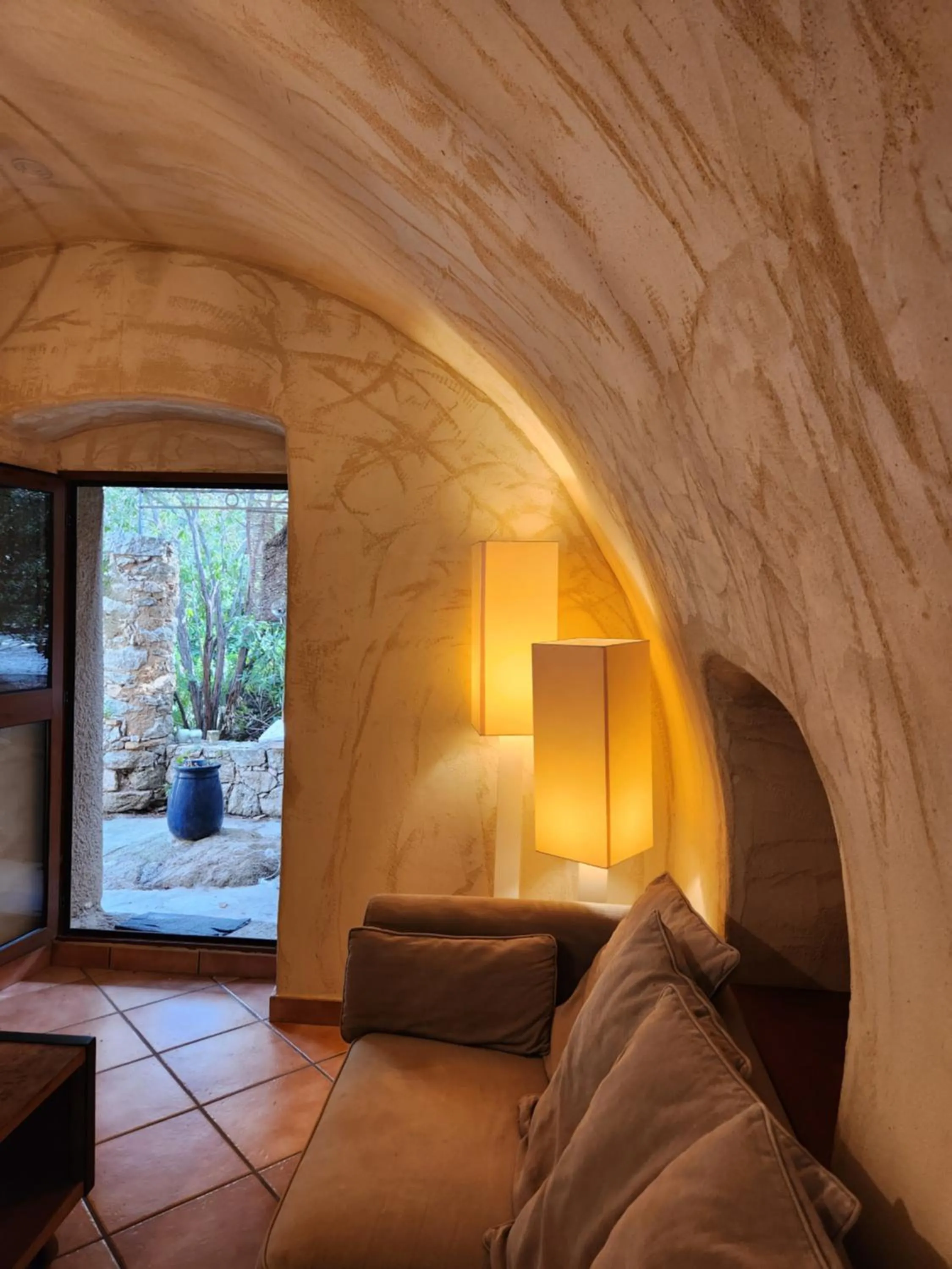 Living room in Arena Bianca