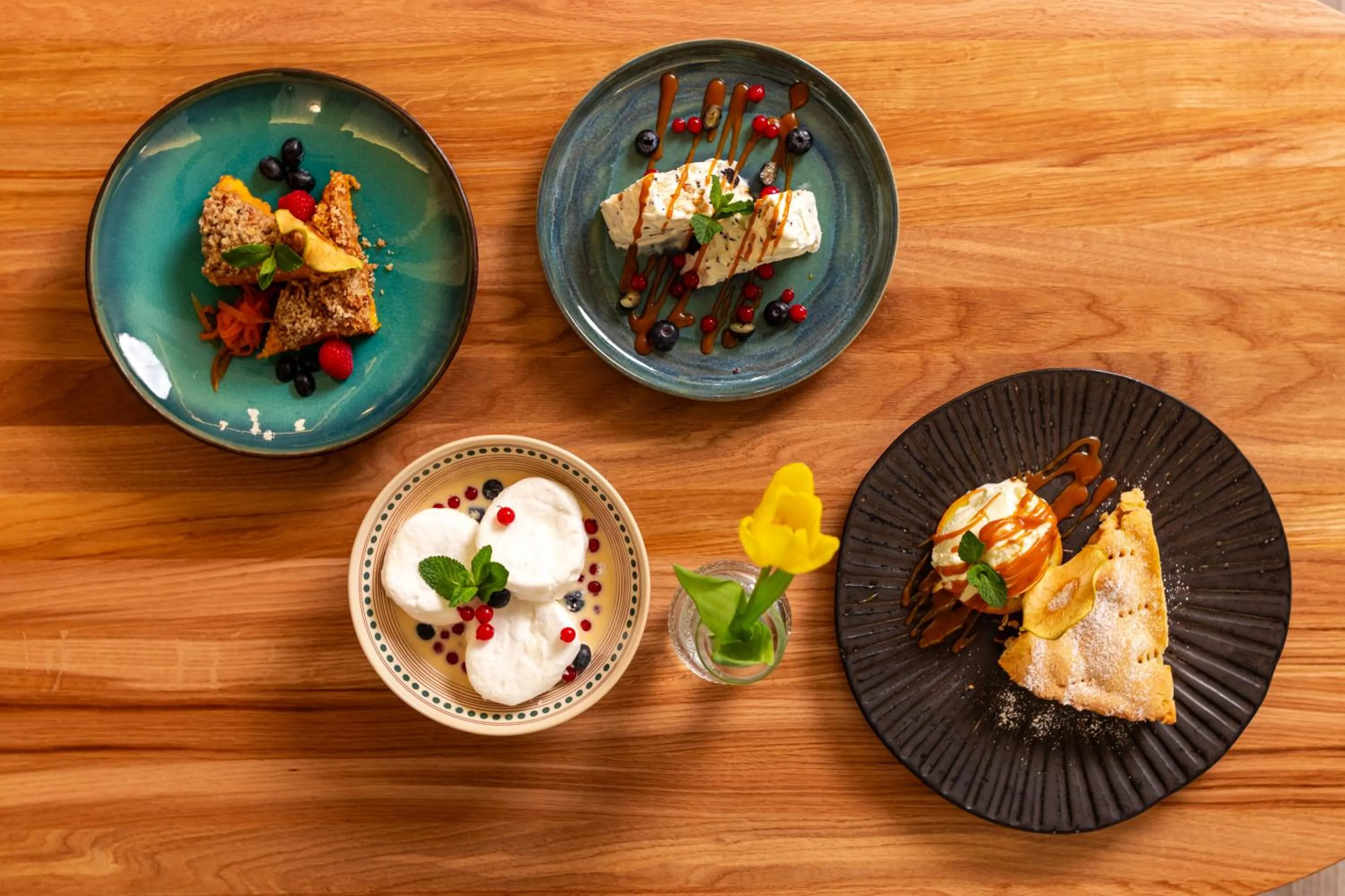 Armonia by Aristocratis