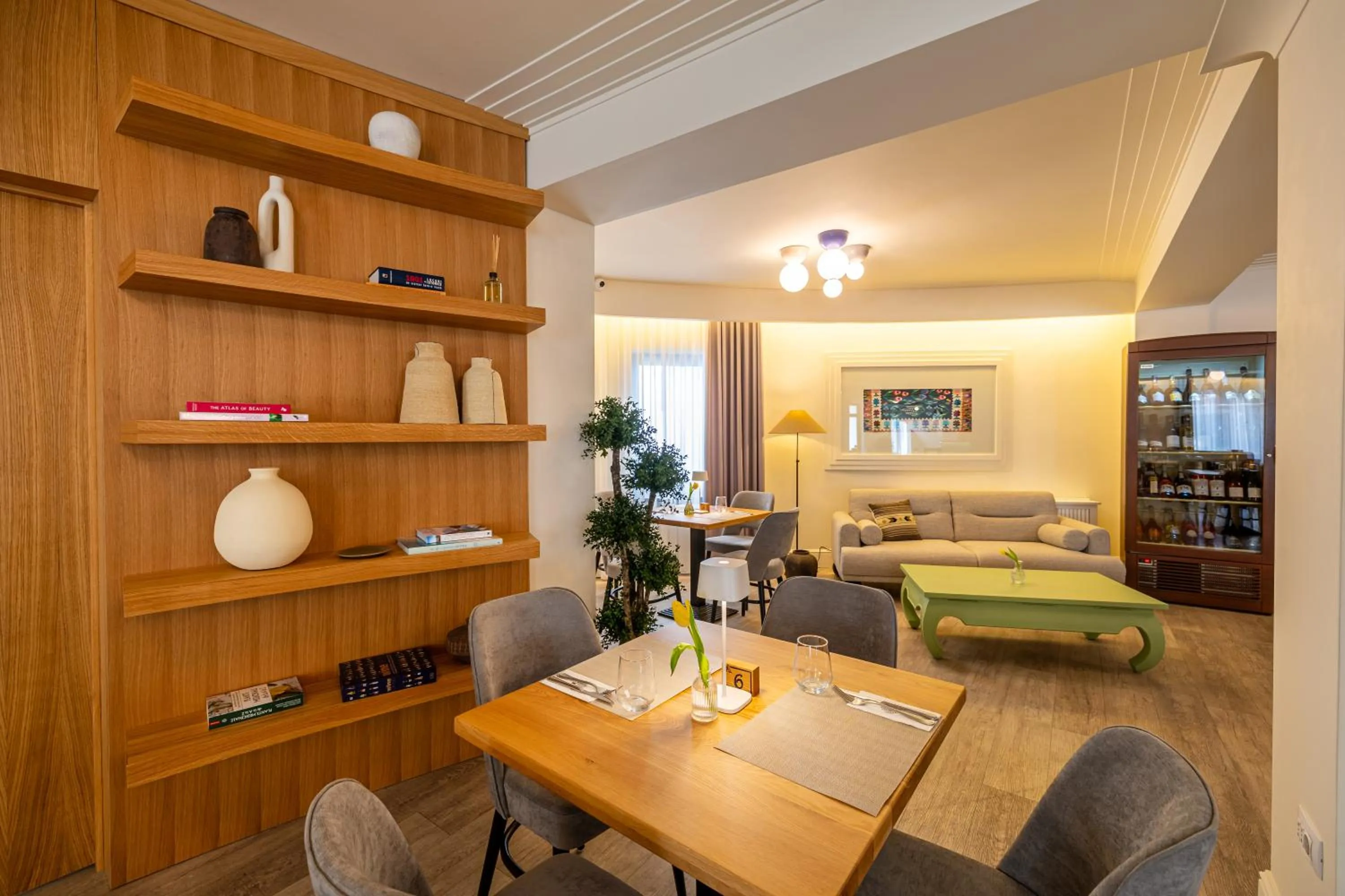 Armonia by Aristocratis