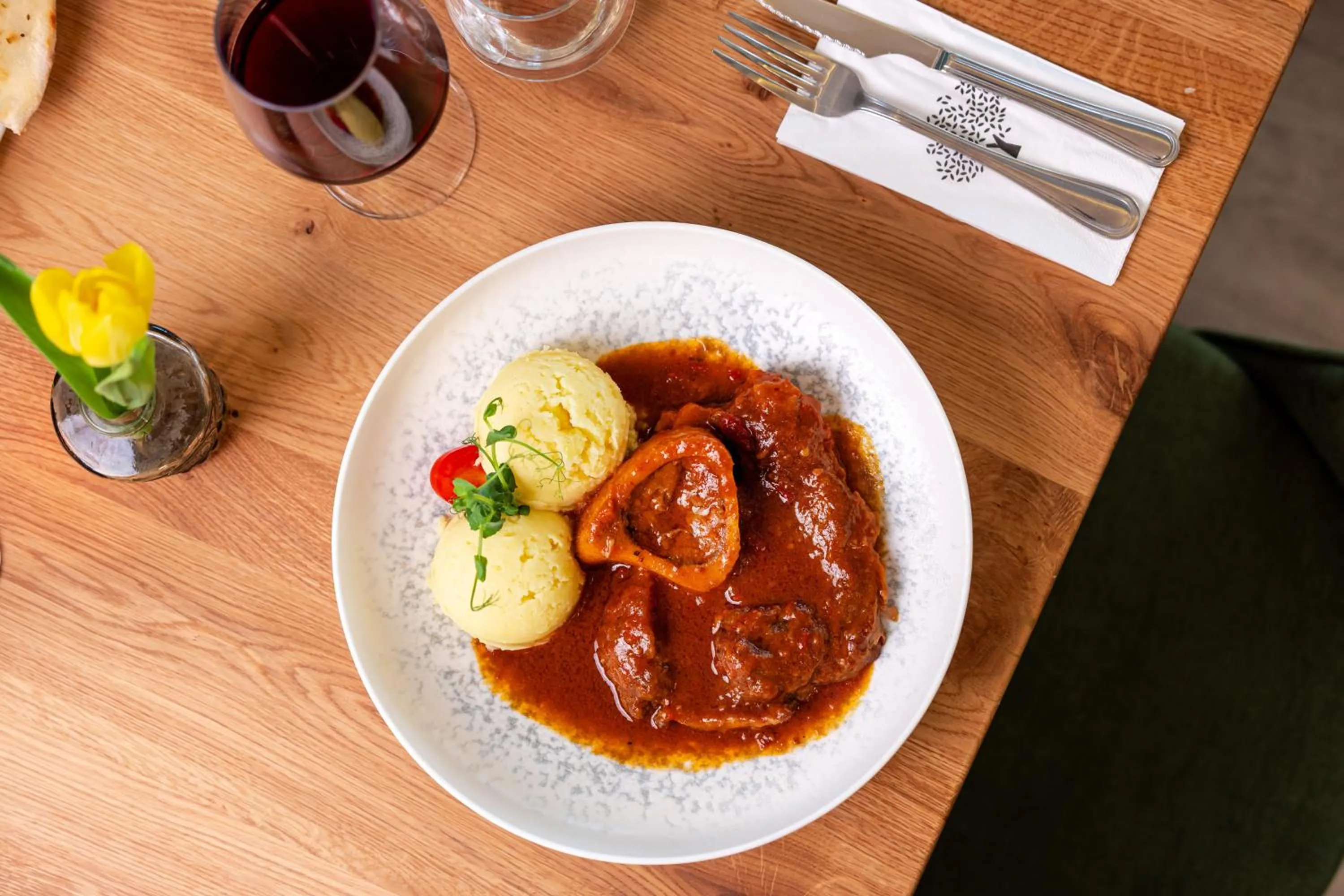 Armonia by Aristocratis