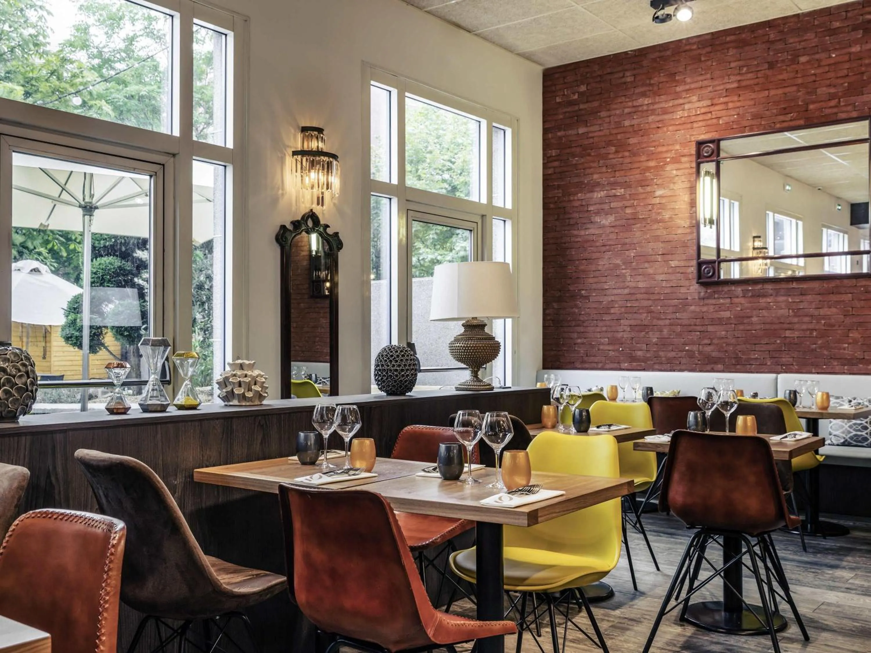 Restaurant/places to eat in Mercure Paris Porte de Pantin