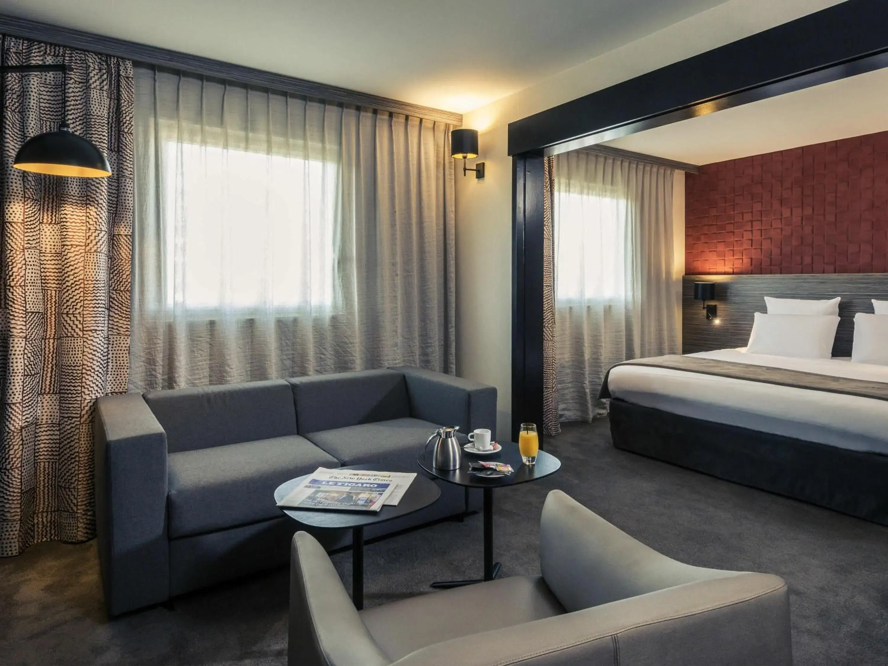 Bedroom, Bed in Mercure Paris Porte de Pantin Bedroom, Bed in Mercure Paris Porte de Pantin