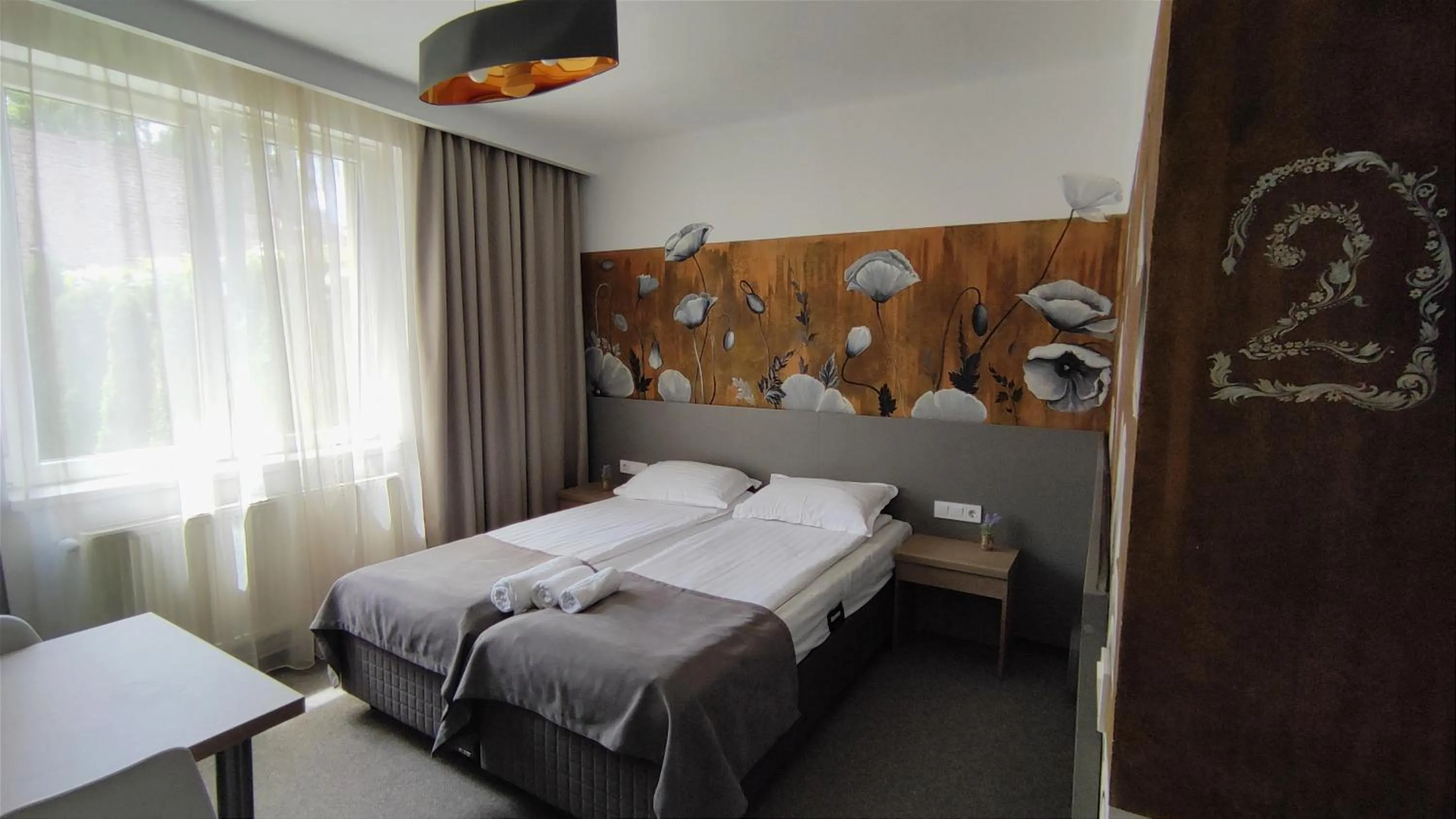 Photo of the whole room, Bed in Family Fewo Sibiu