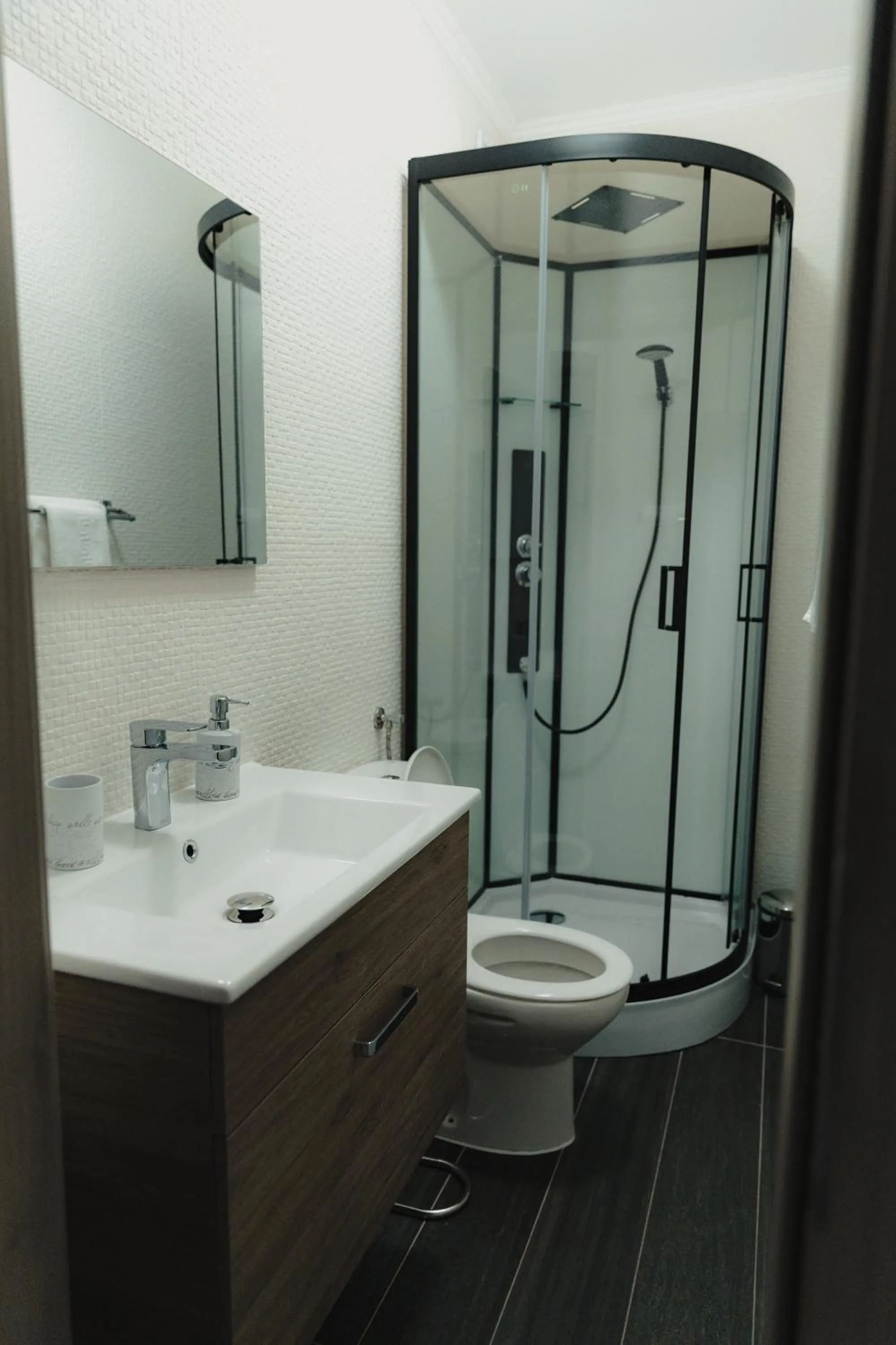 Bathroom in Family Fewo Sibiu