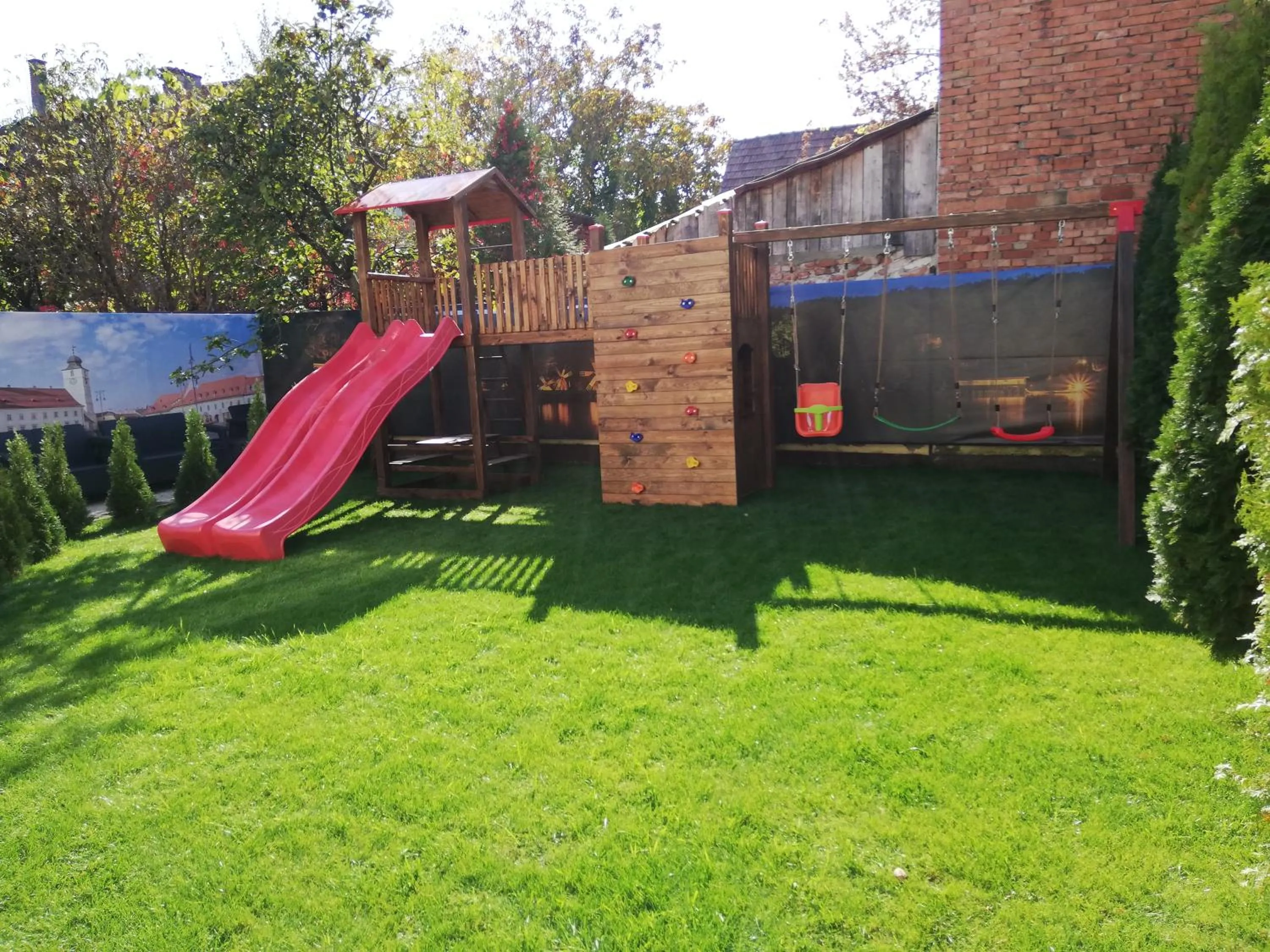 Children play ground in Family Fewo Sibiu